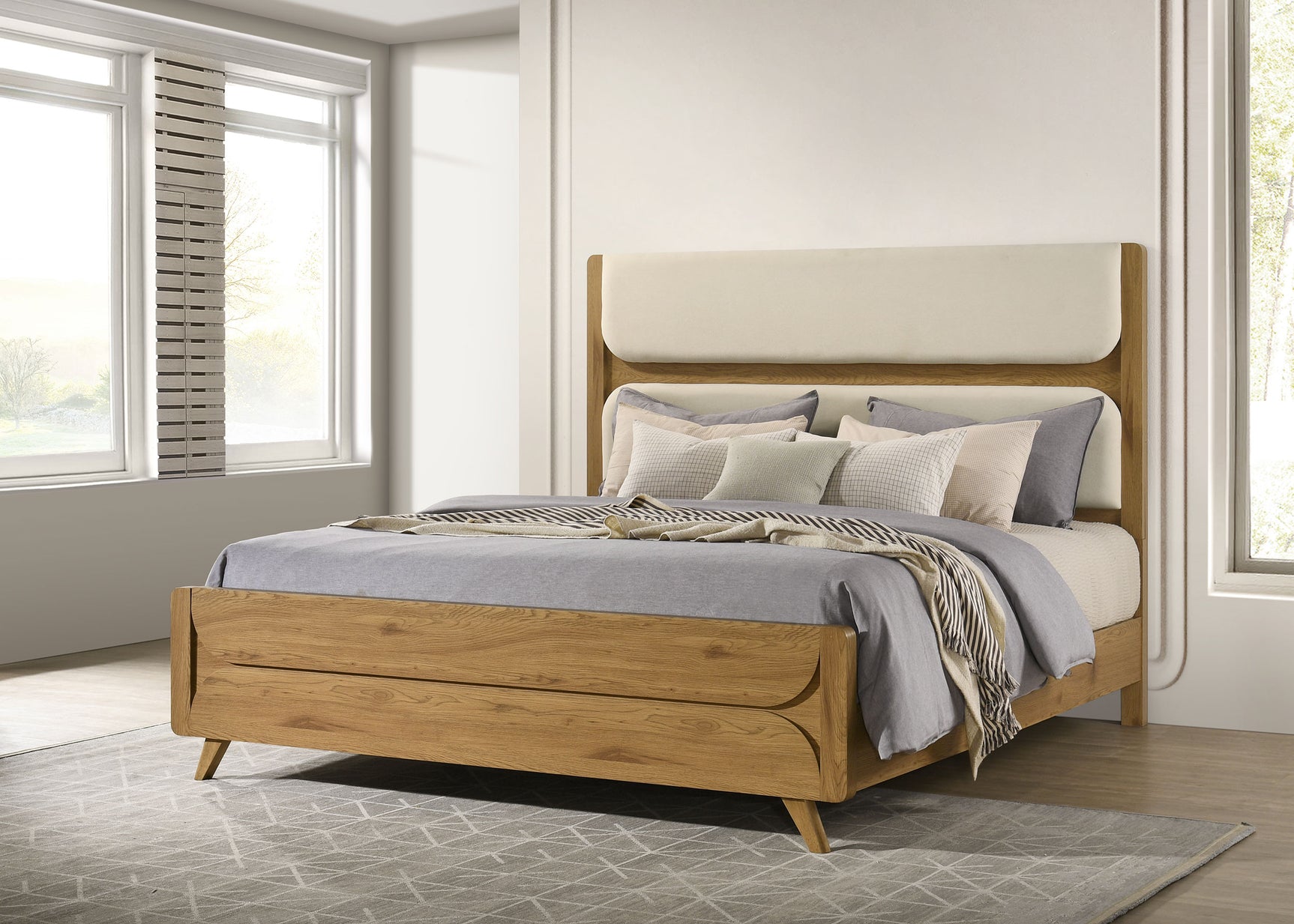 Bennett Cream/Light Oak 62-inch Eastern King Upholstered Panel Bed - Ornate Home