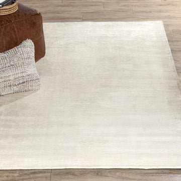 Berlin Ivory Distressed Rug - Ornate Home