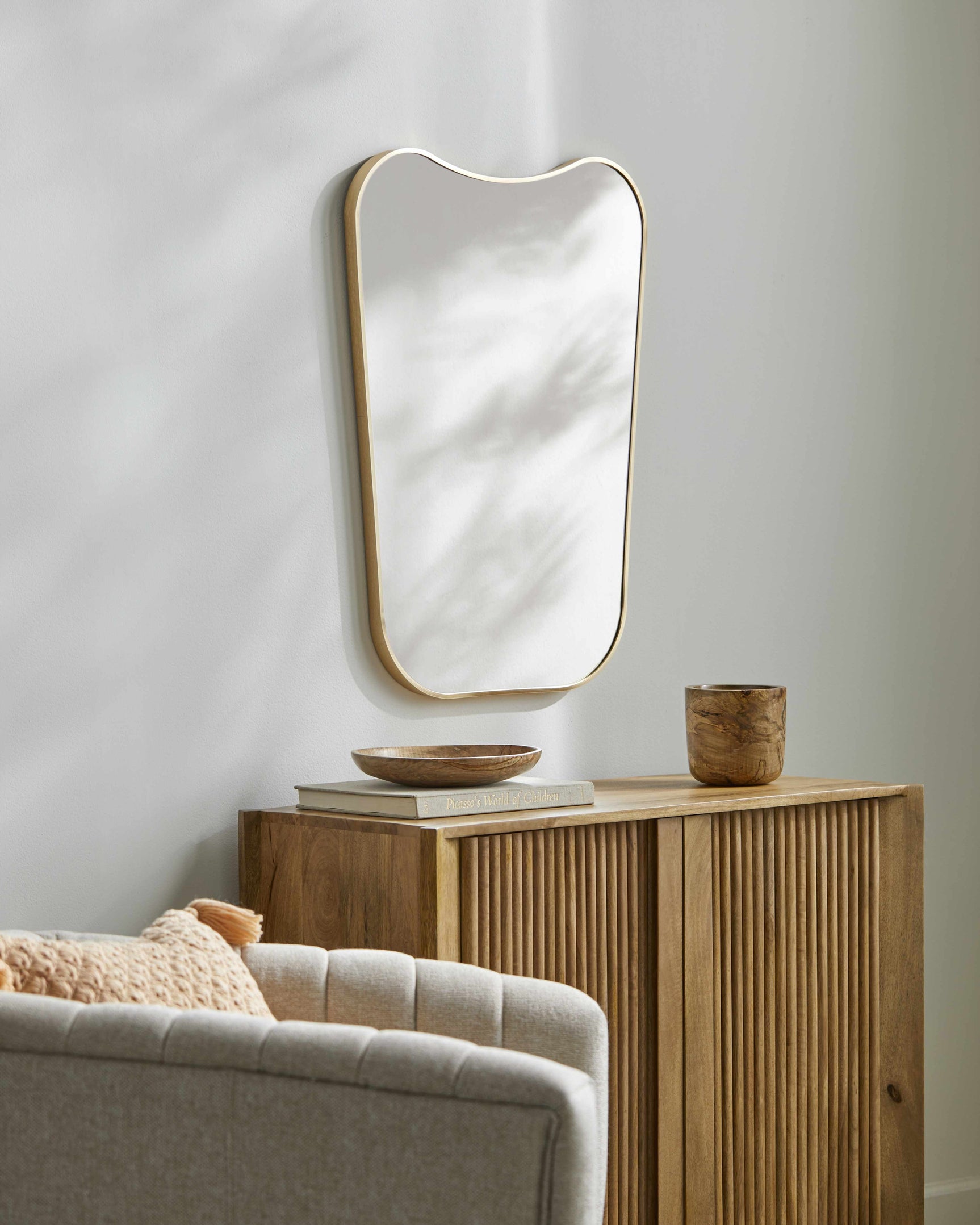 Bijeljina Mirror - Ornate Home