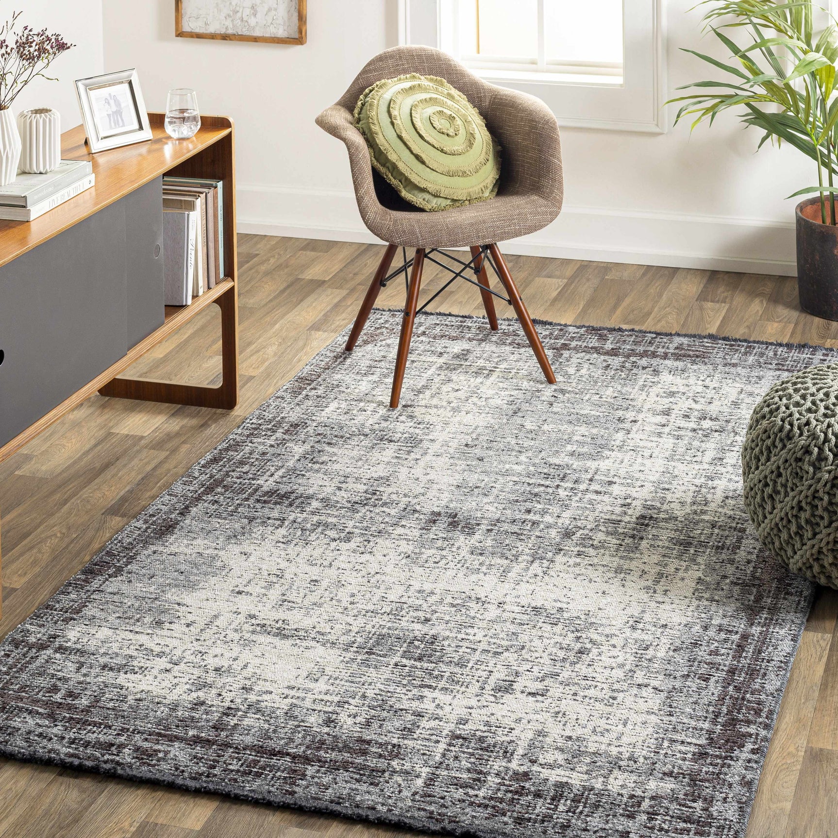 Binh Gray Area Rug - Clearance - Ornate Home