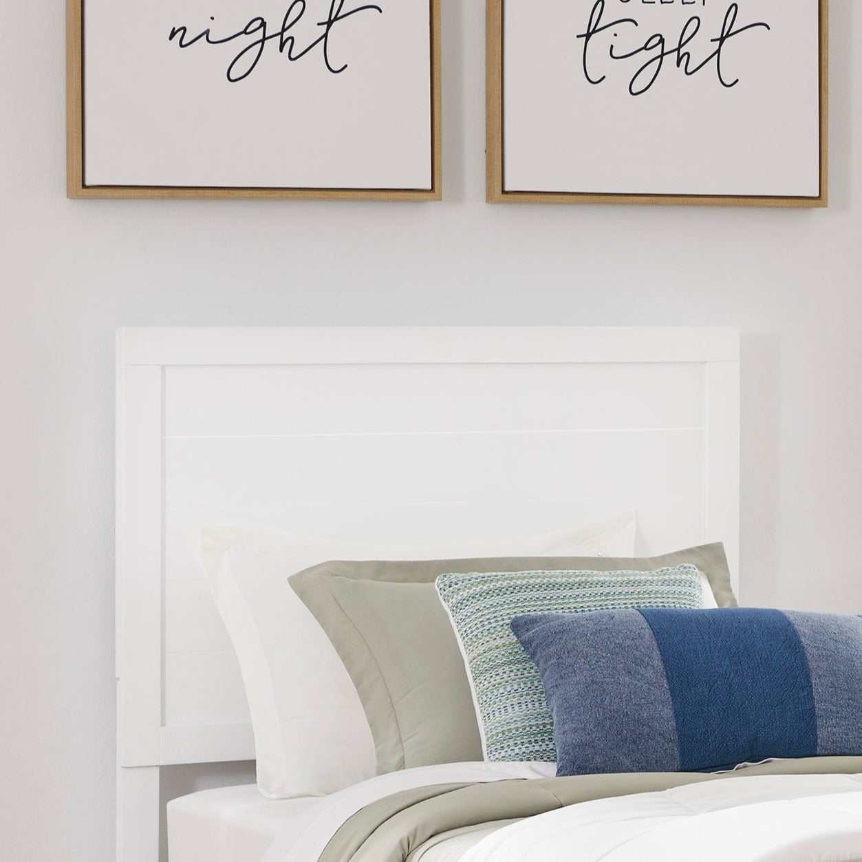 Binterglen White Twin Panel Youth Bed - Ornate Home