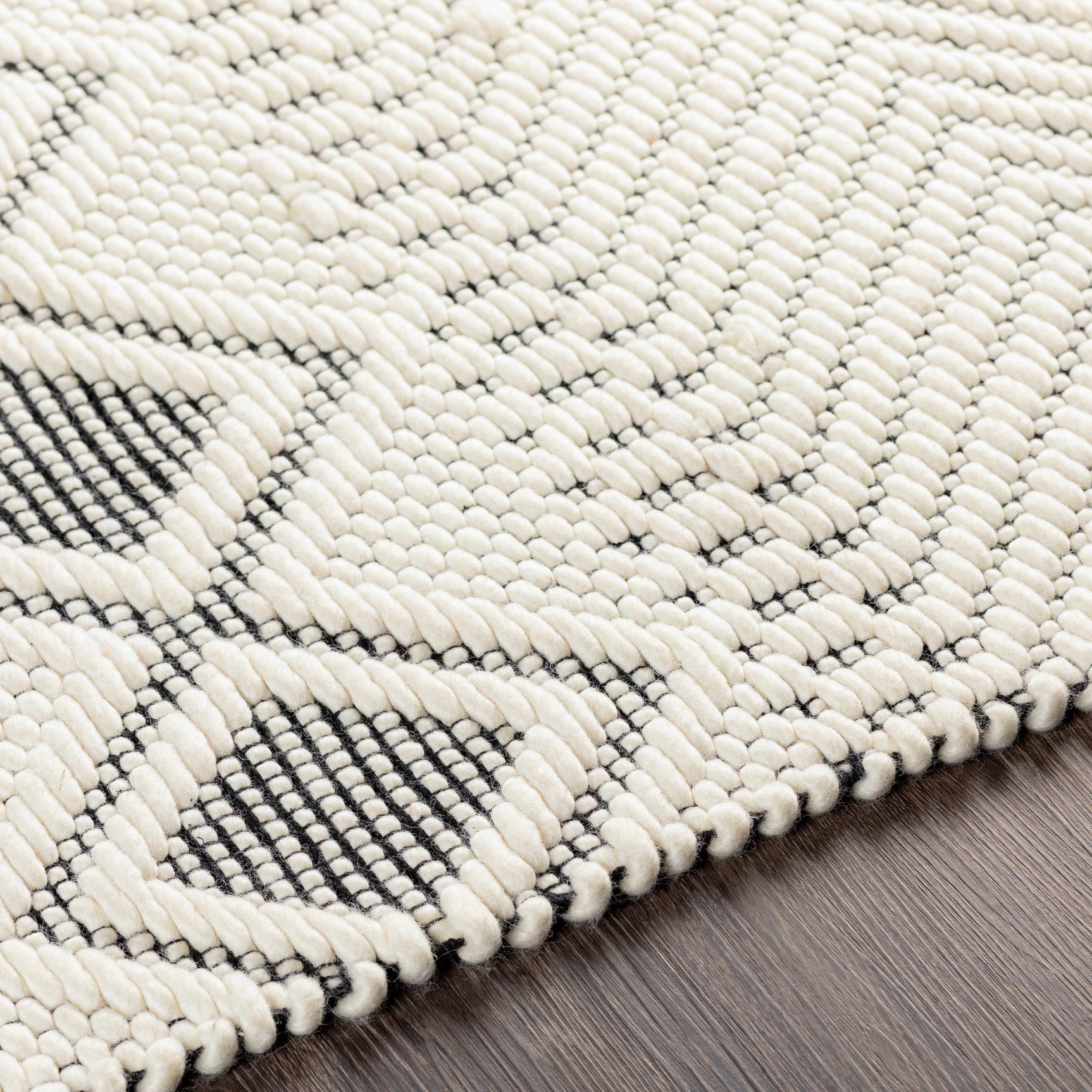Blakeview Wool Rug - Clearance - Ornate Home