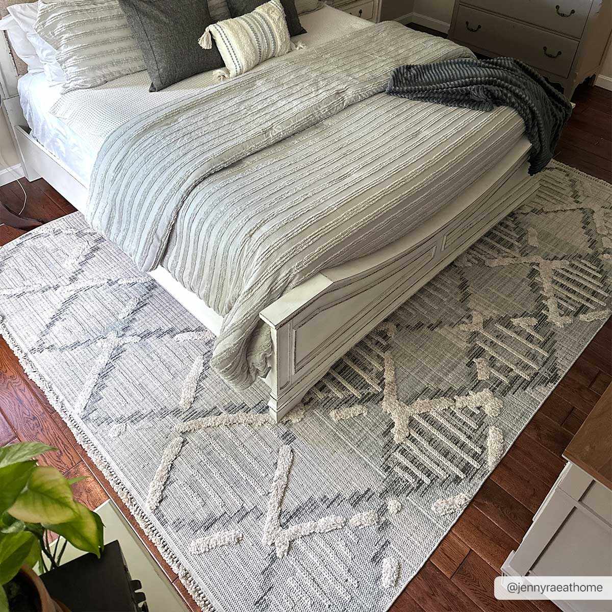 Bogtong High-Low Rustic Rug - Ornate Home