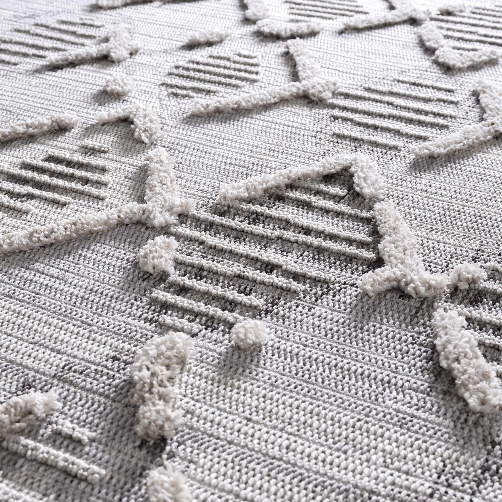 Bogtong High-Low Rustic Rug - Ornate Home