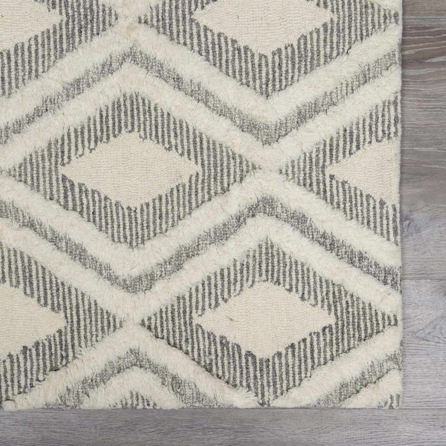 Boncarbo Area Rug - Clearance - Ornate Home