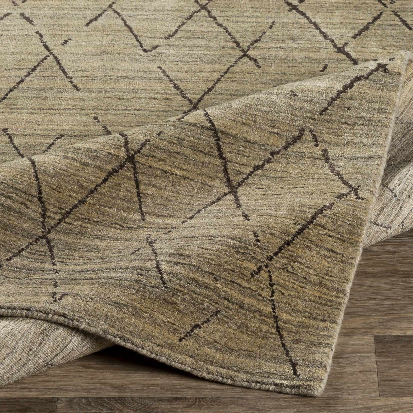 Bonogin Area Rug - Clearance - Ornate Home