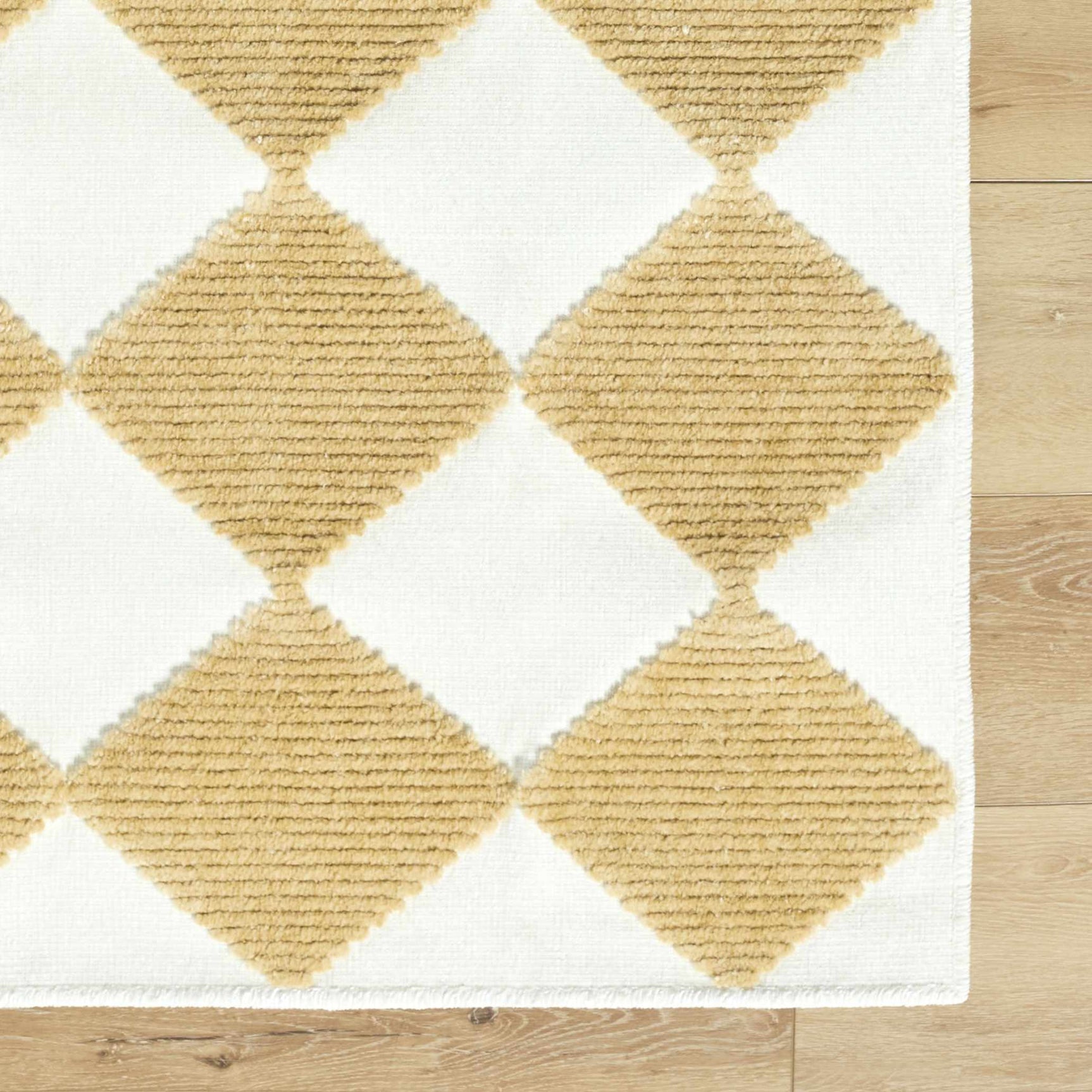 Bosley White Washable Area Rug - Ornate Home
