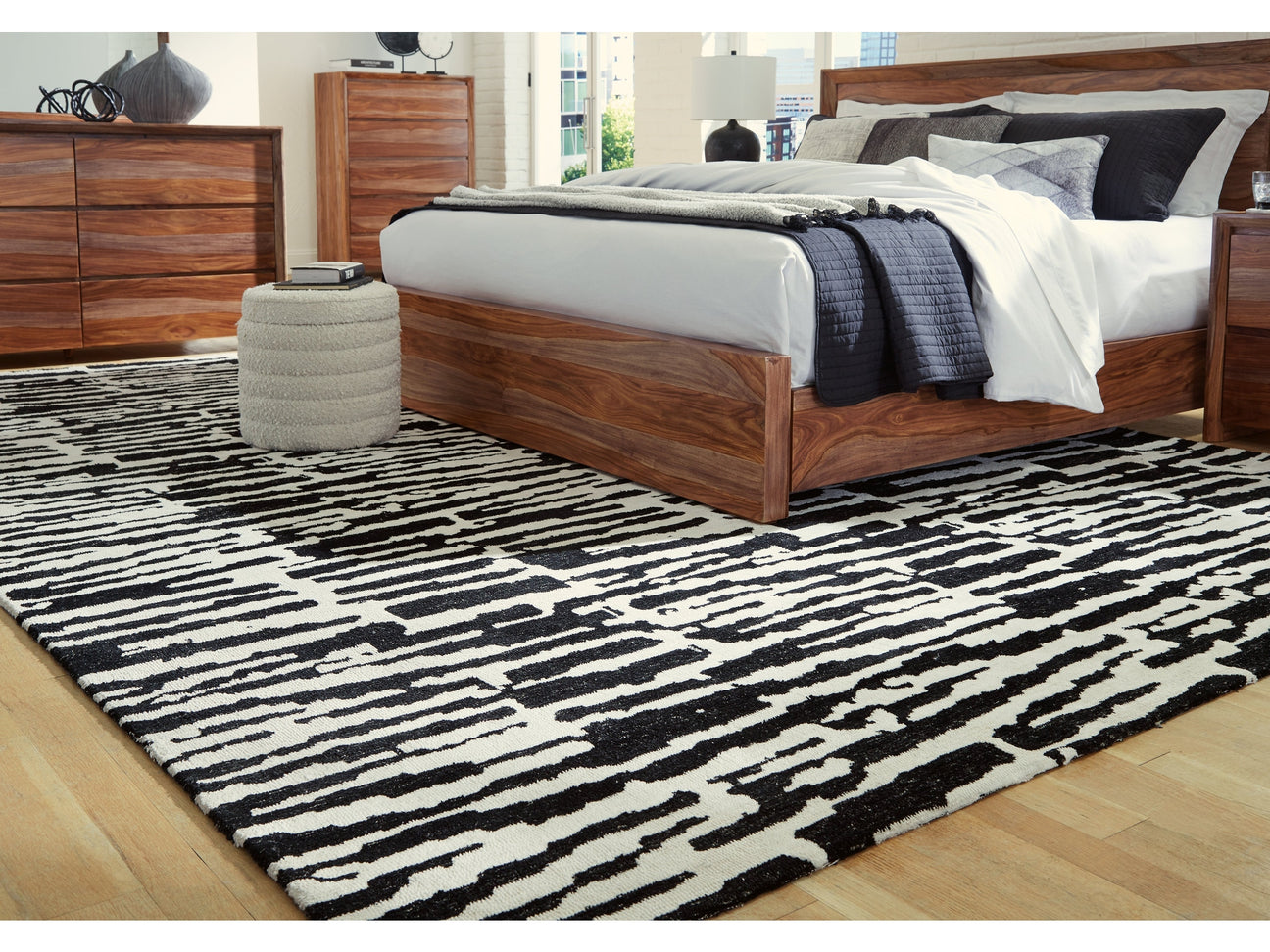 Bramshaw Black/Ivory Extra Large Rug - Ornate Home