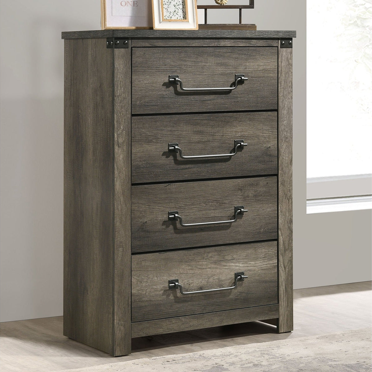 Furniture of America Britonale Gray Chest | Ornate Home