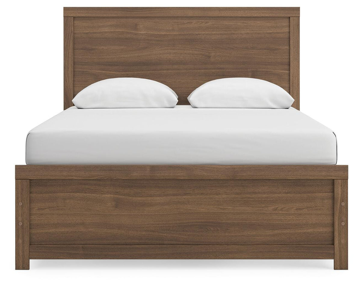 Broachmyn Auburn Queen Panel Bed, Dresser, Mirror and Nightstand