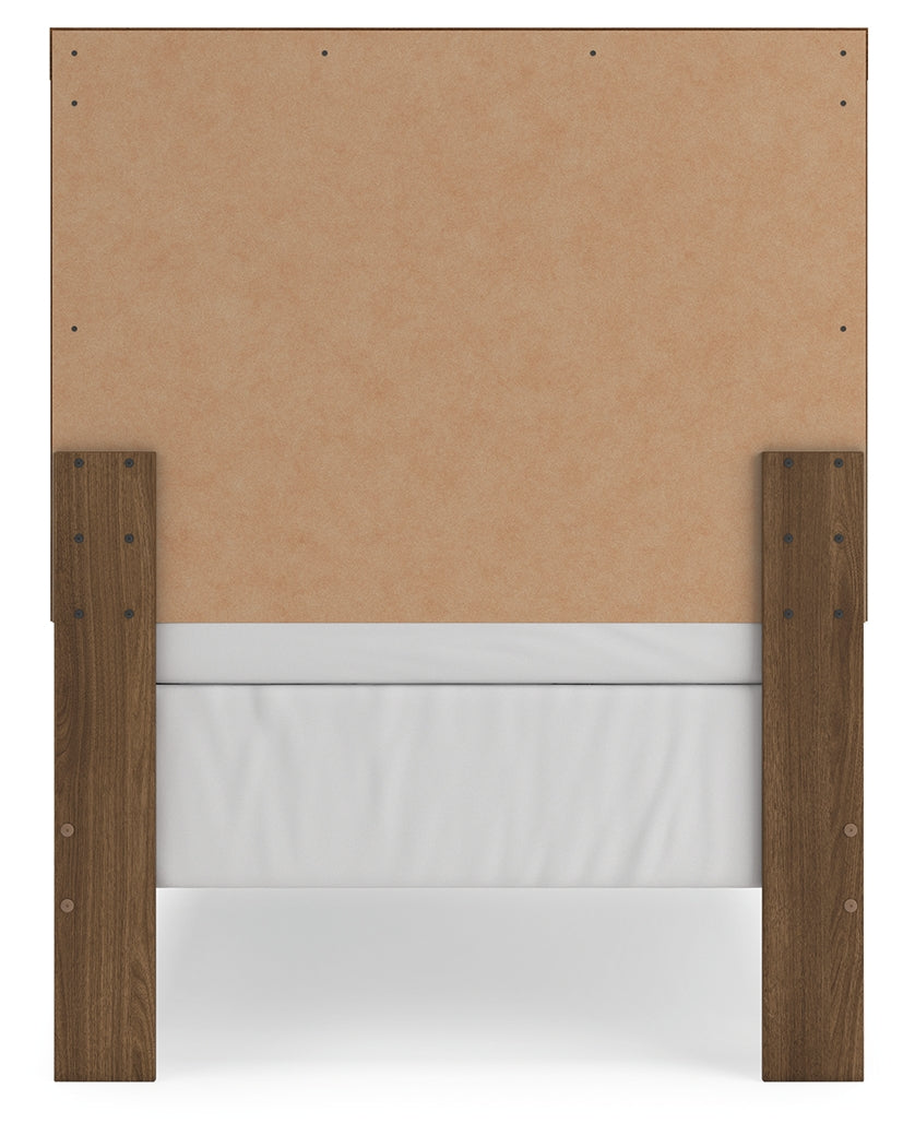 Broachmyn Auburn Twin Panel Bed, Dresser and Mirror (Online Special Price) - Ornate Home