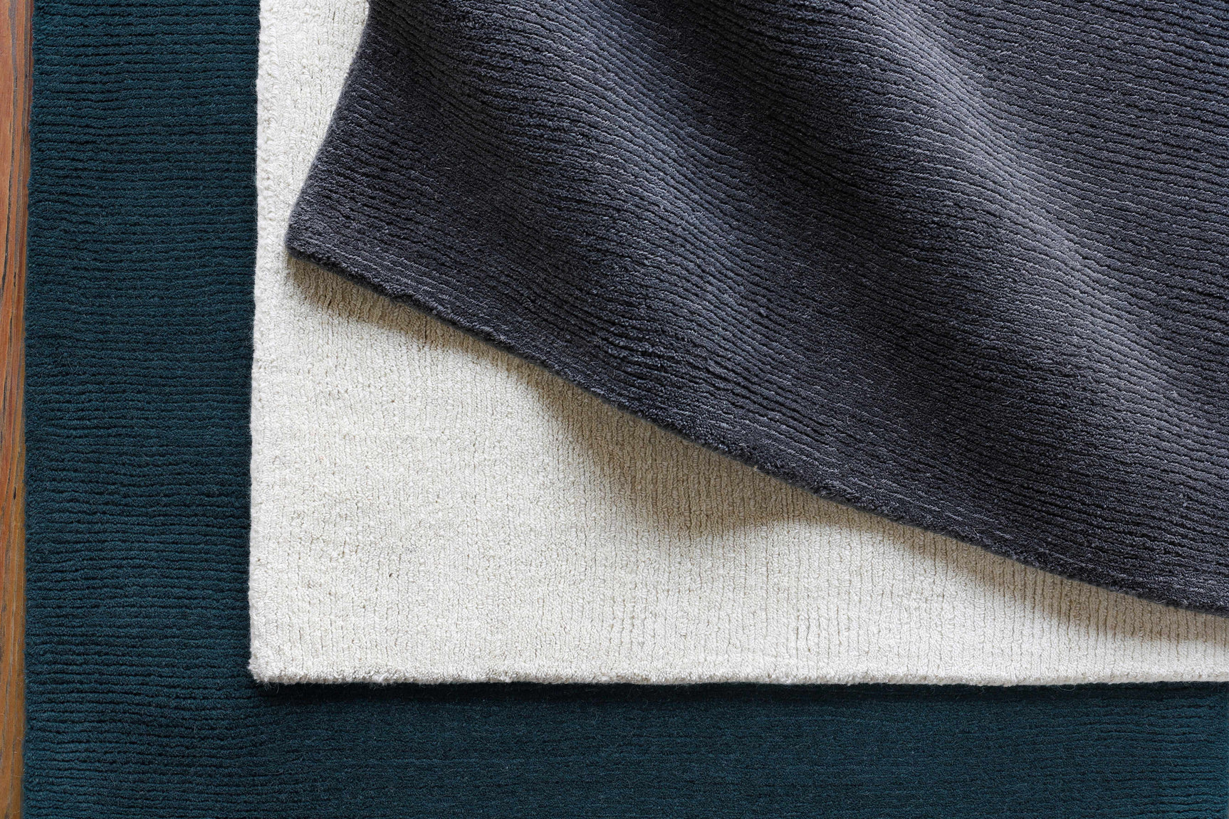 Brockton Solid Dark Blue Wool Rug - Ornate Home