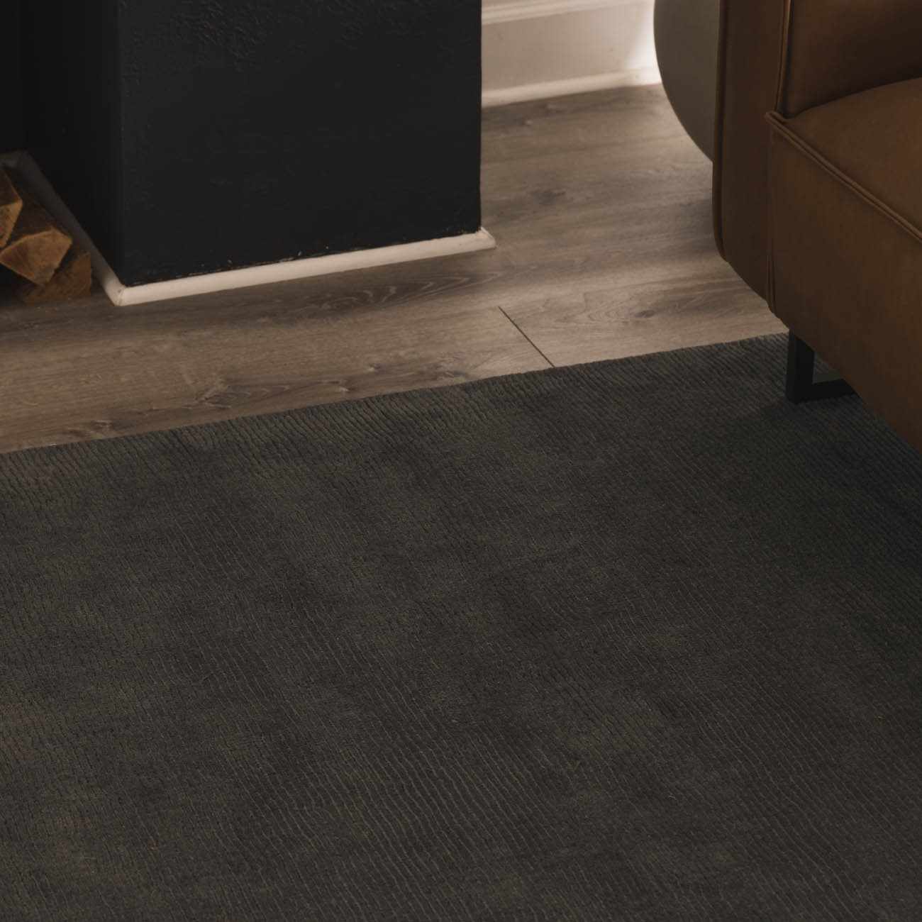 Brockton Solid Night Blue Wool Rug - Ornate Home