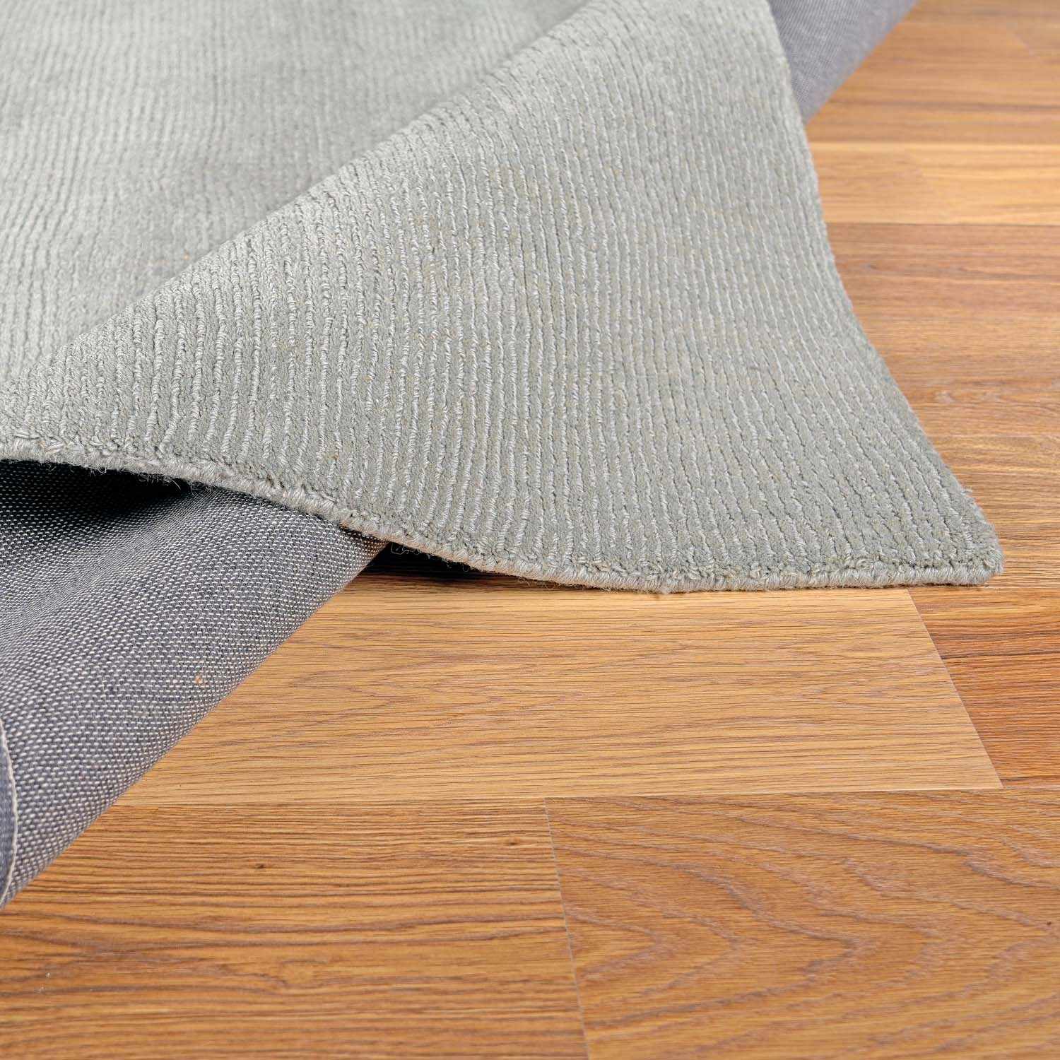 Brockton Solid Wool Area Light Gray Rug - Ornate Home