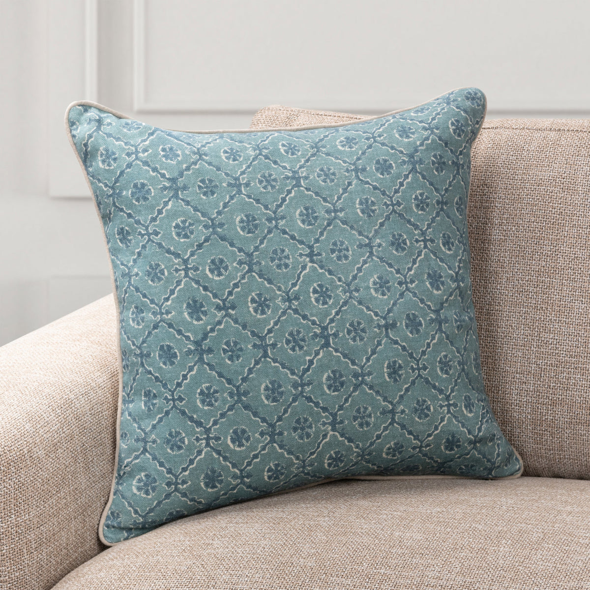 Bromley Blue 22"x22" Throw Pillow (Set of 2)