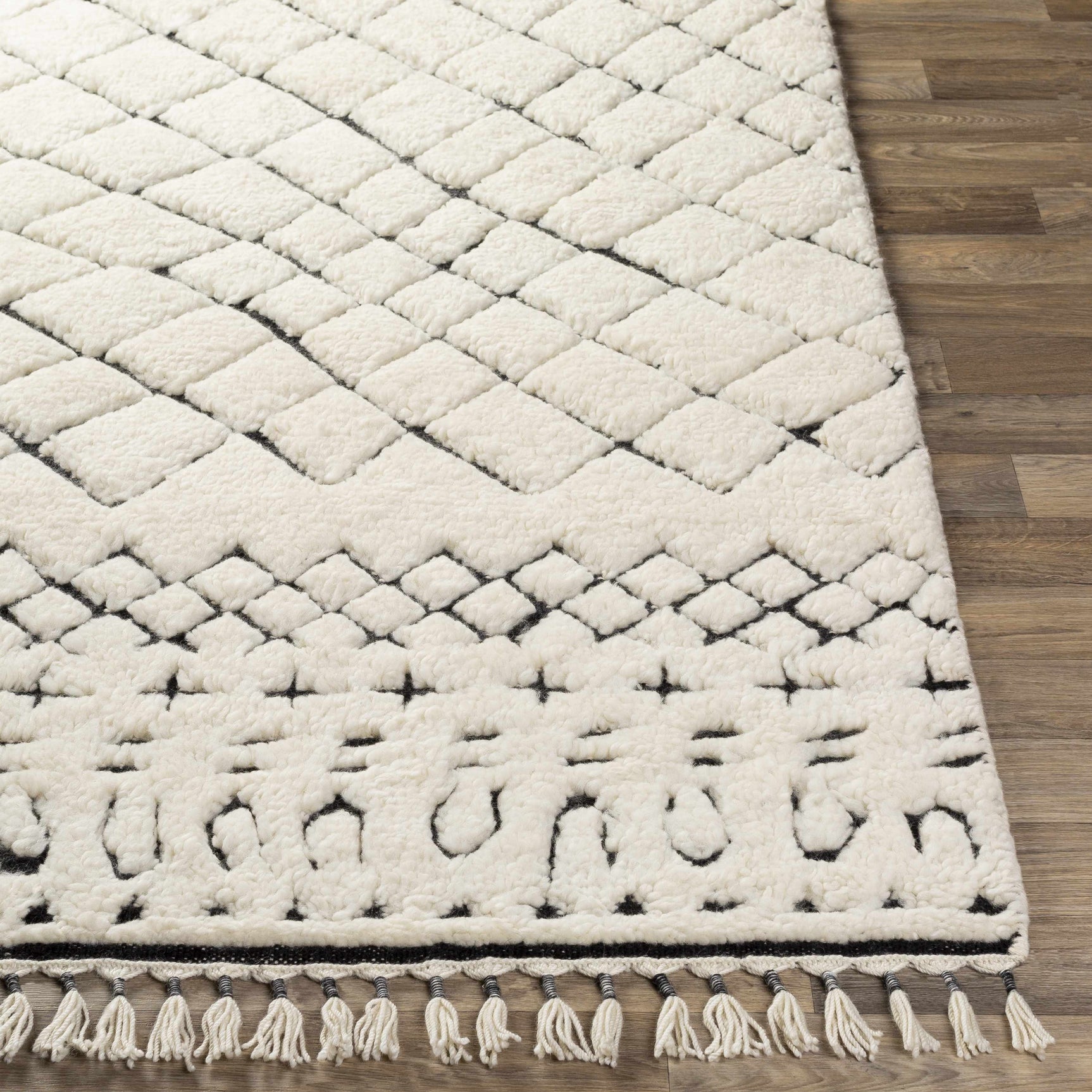 Brundall Clearance Rug - Clearance - Ornate Home