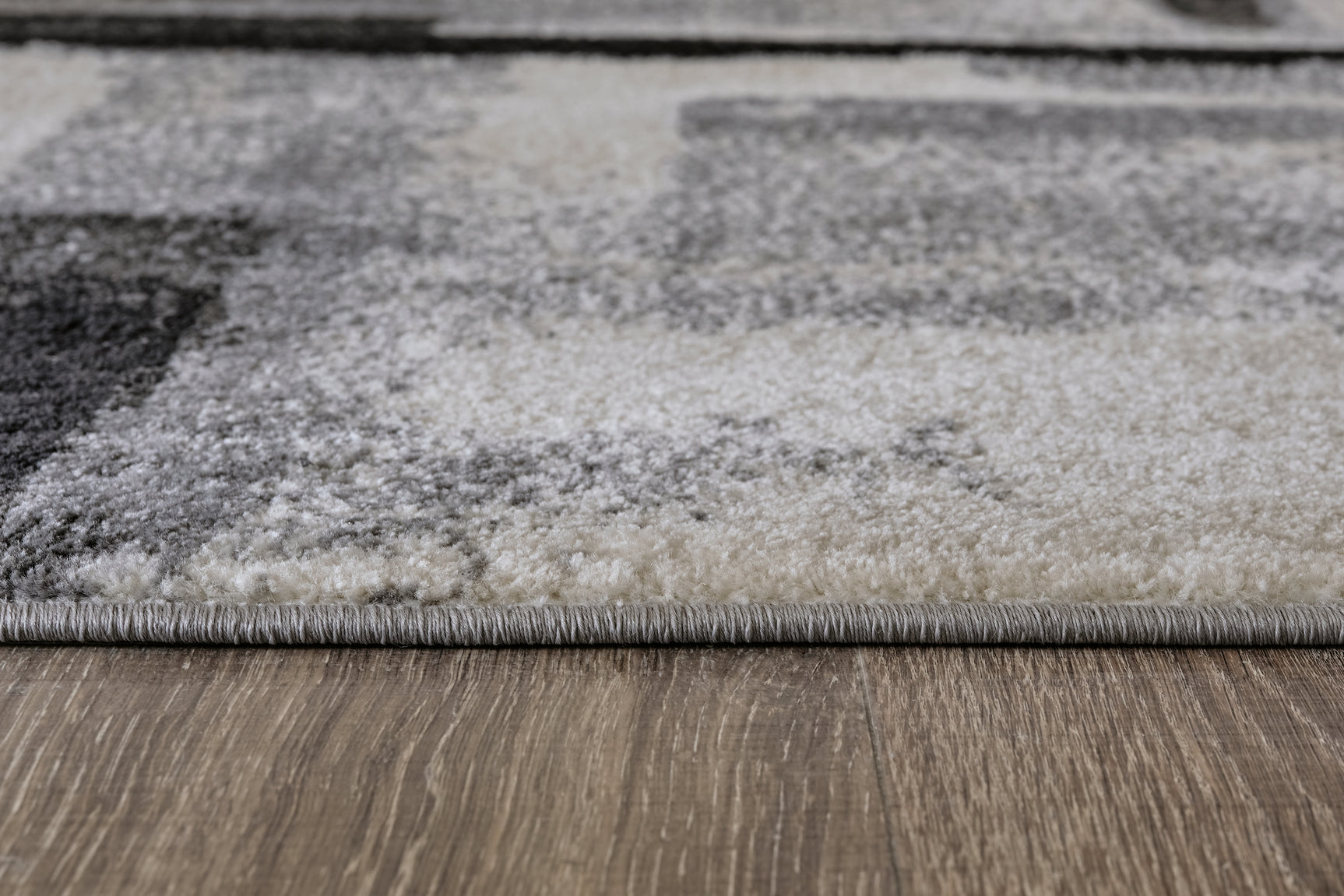 Brycebourne Black/Cream/Gray Medium Rug - Ornate Home
