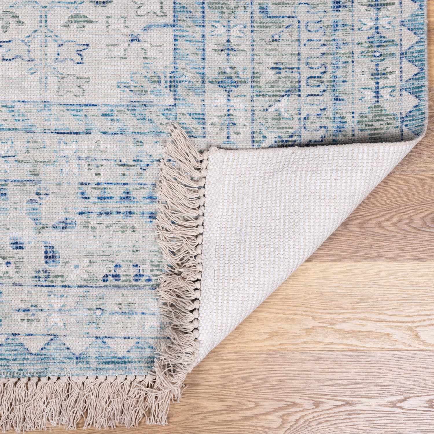 Byers Handmade Cotton-blend Aqua Rug - Ornate Home