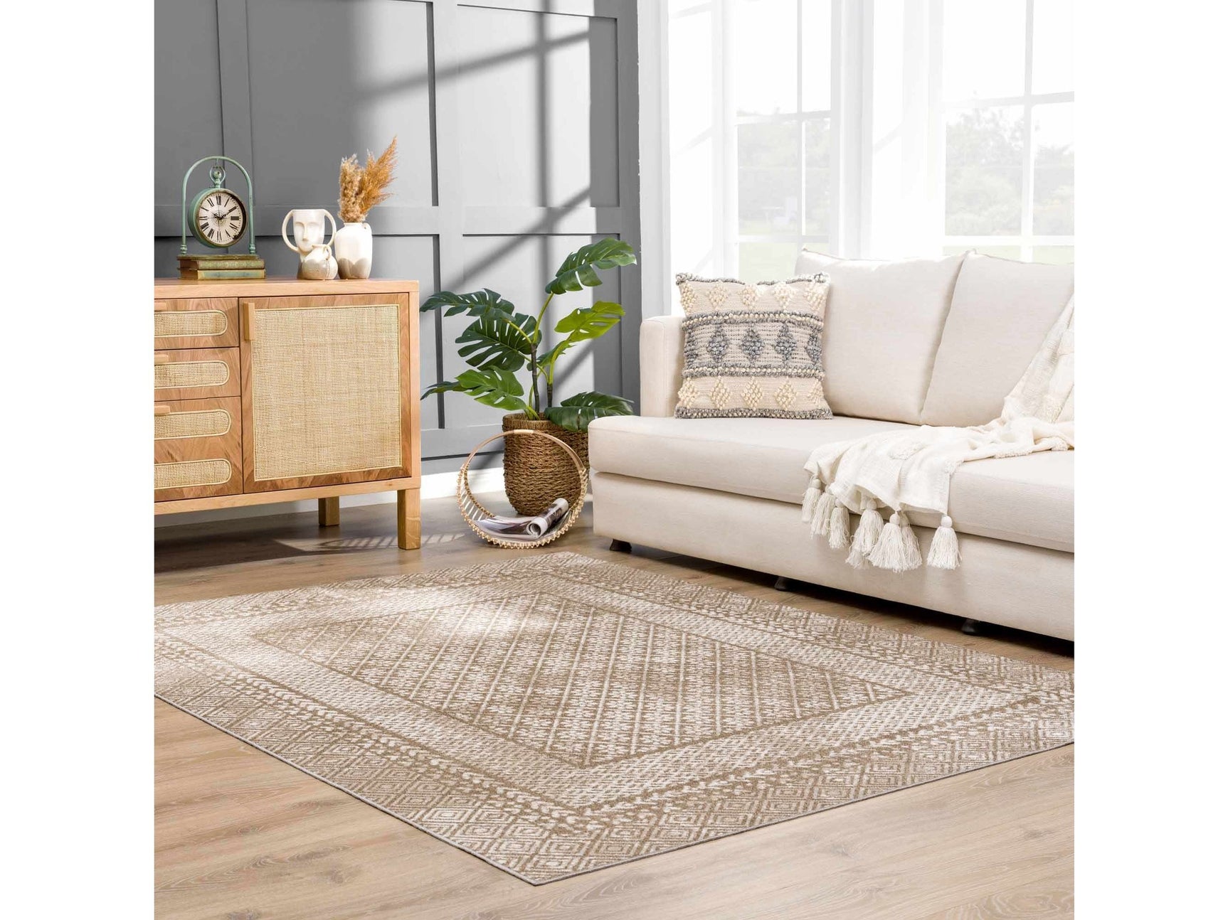 Caditaan Washable Area Rug - Clearance - Ornate Home