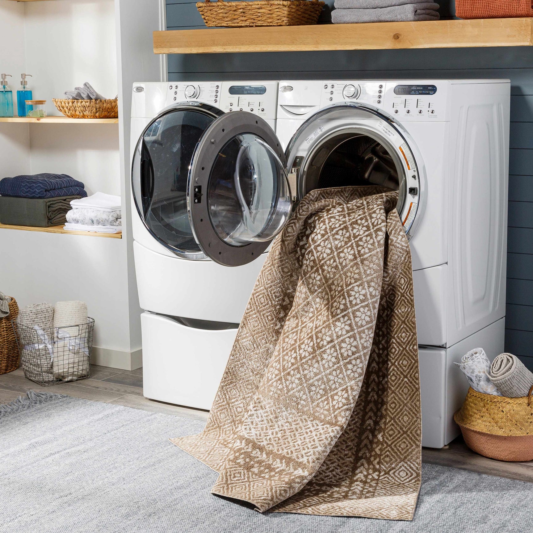 Caditaan Washable Area Rug - Clearance - Ornate Home
