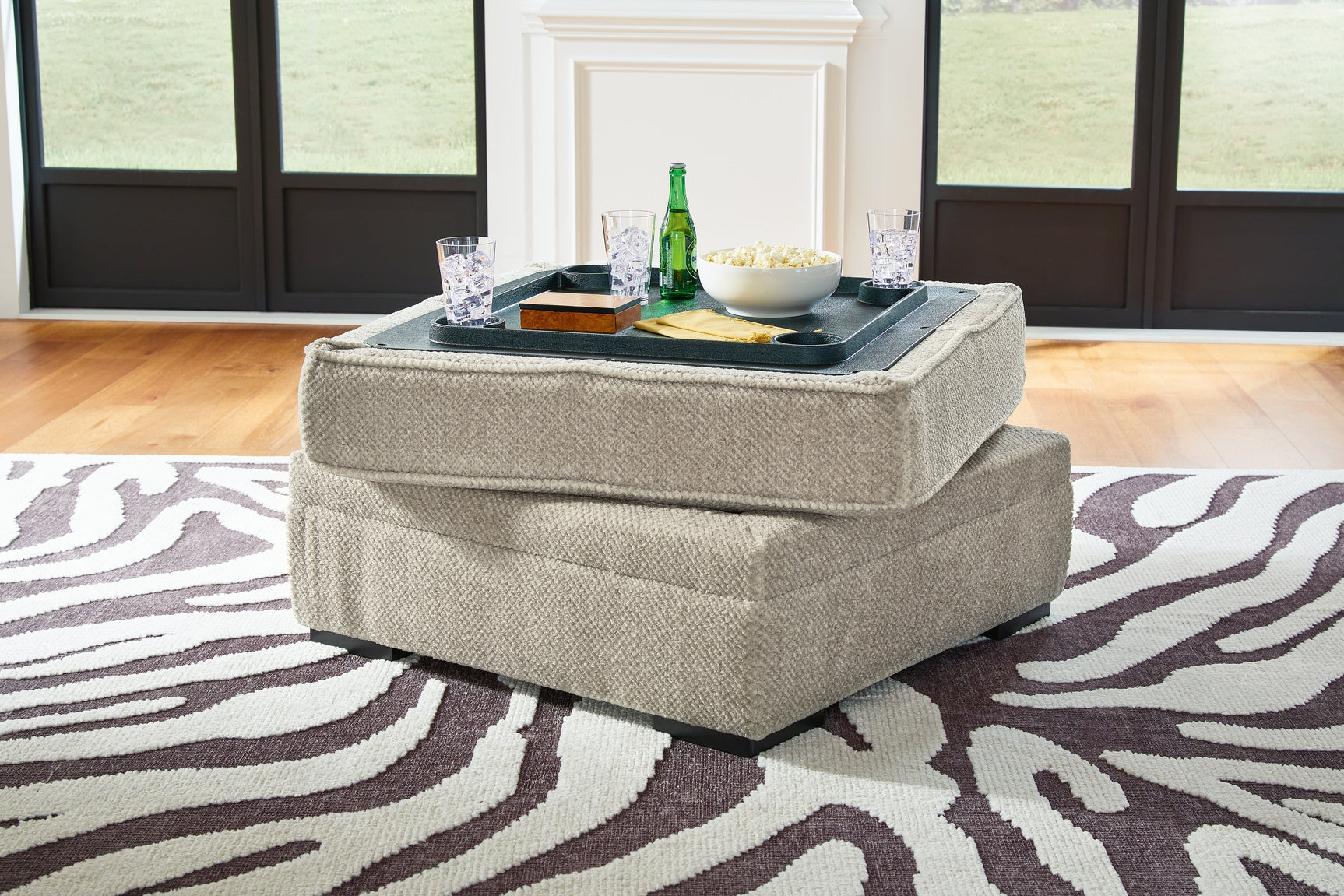 Calnita Sisal Ottoman w/ Storage (Online Special Price) - Ornate Home