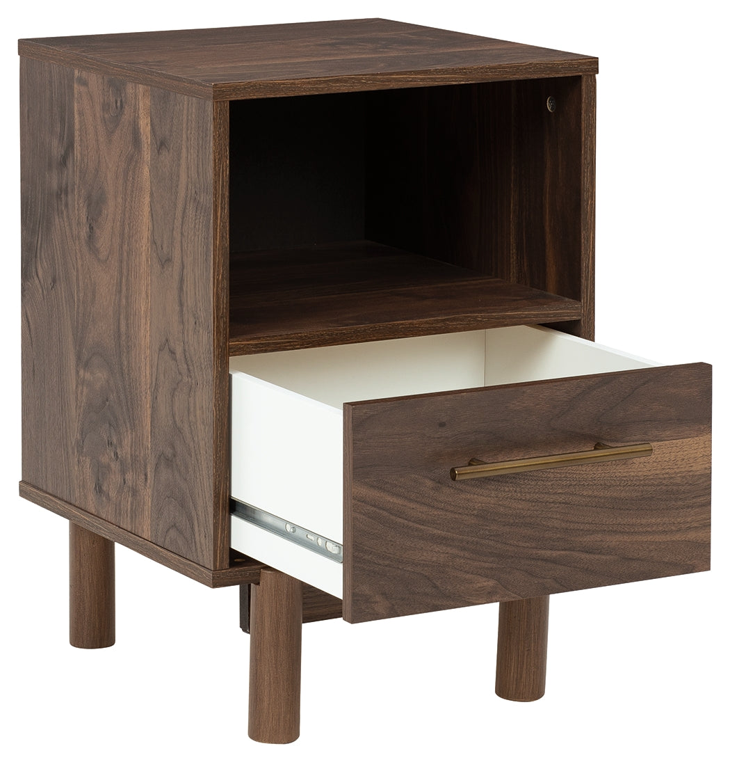 Calverson Mocha Queen Panel Platform Bed with Dresser and Nightstand (Online Special Price) - Ornate Home