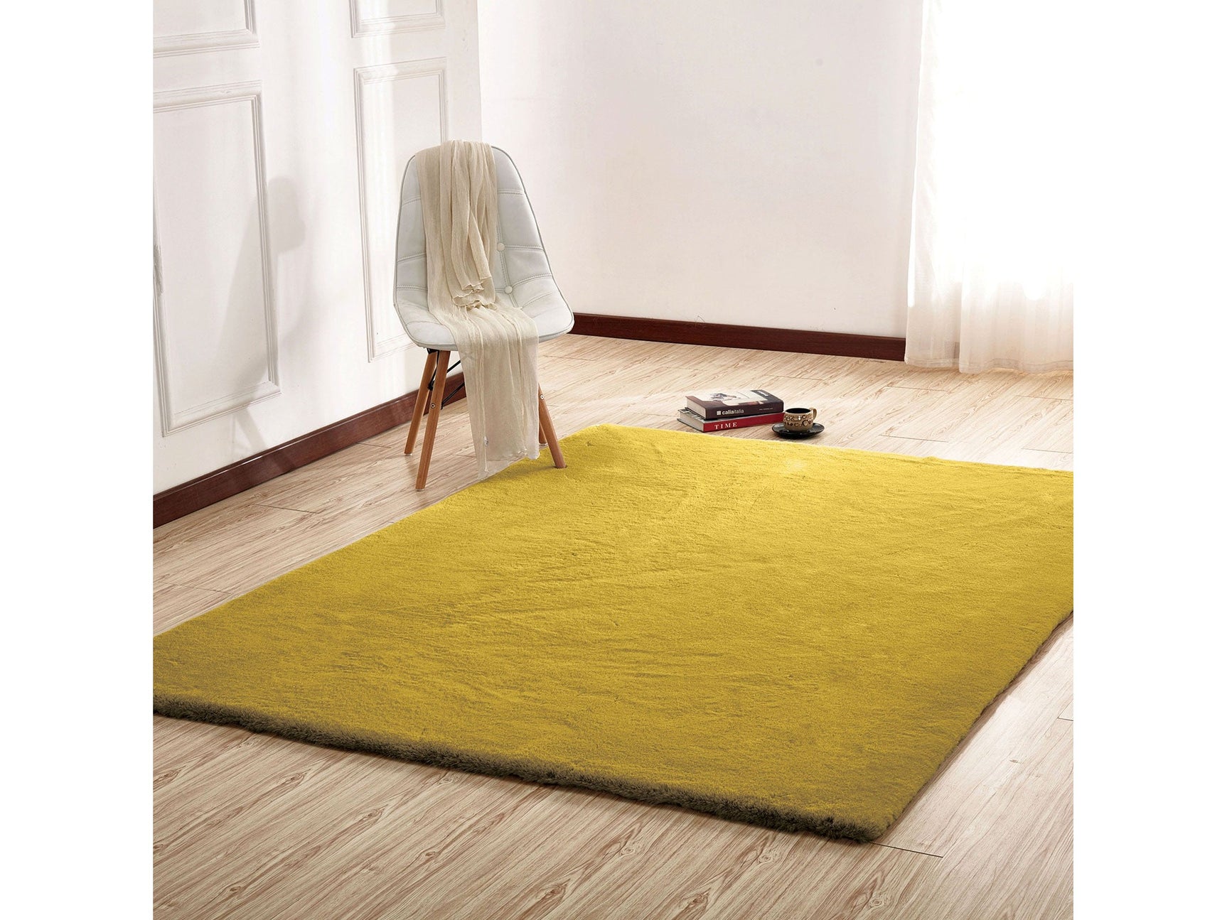 Caparica Gold 5' X 7' Area Rug - Ornate Home