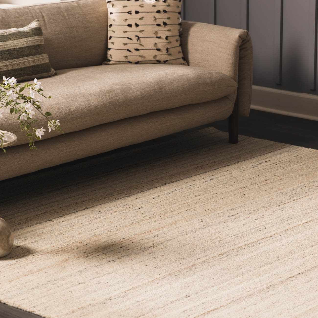 Capote Ivory Area Rug - Ornate Home