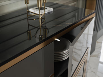Carlino Buffet - Ornate Home
