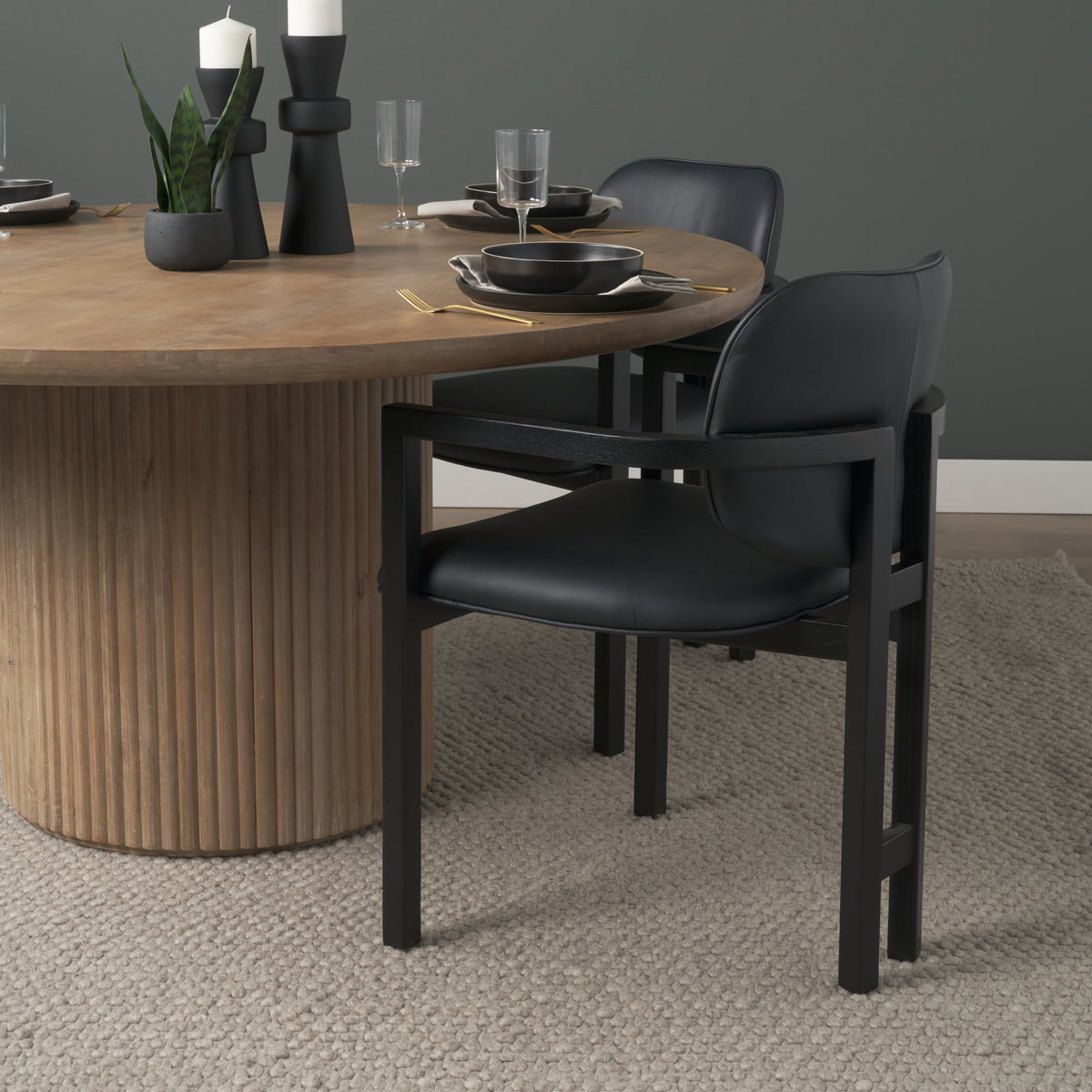 Carlisle Black Curved Back Dining Arm Chair