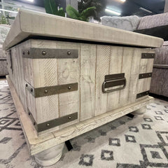 Carynhurst White Wash Gray Lift Top Coffee Table - Ornate Home