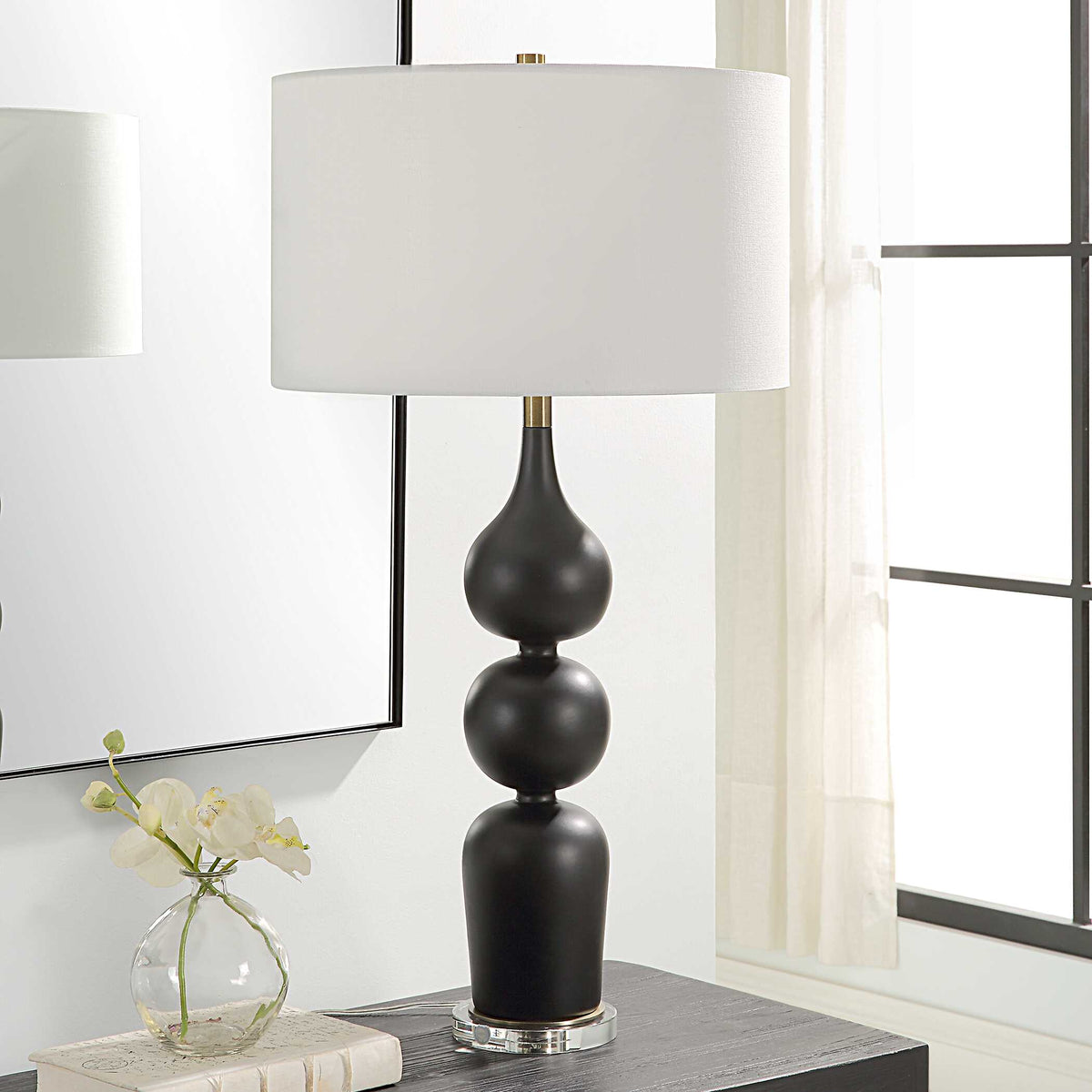 Caviar Black Table Lamp - Ornate Home