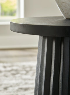 Ceilby Black Accent Table - Ornate Home