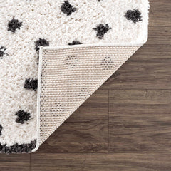 Chaia Dotted Black & White Plush Rug - Clearance - Ornate Home