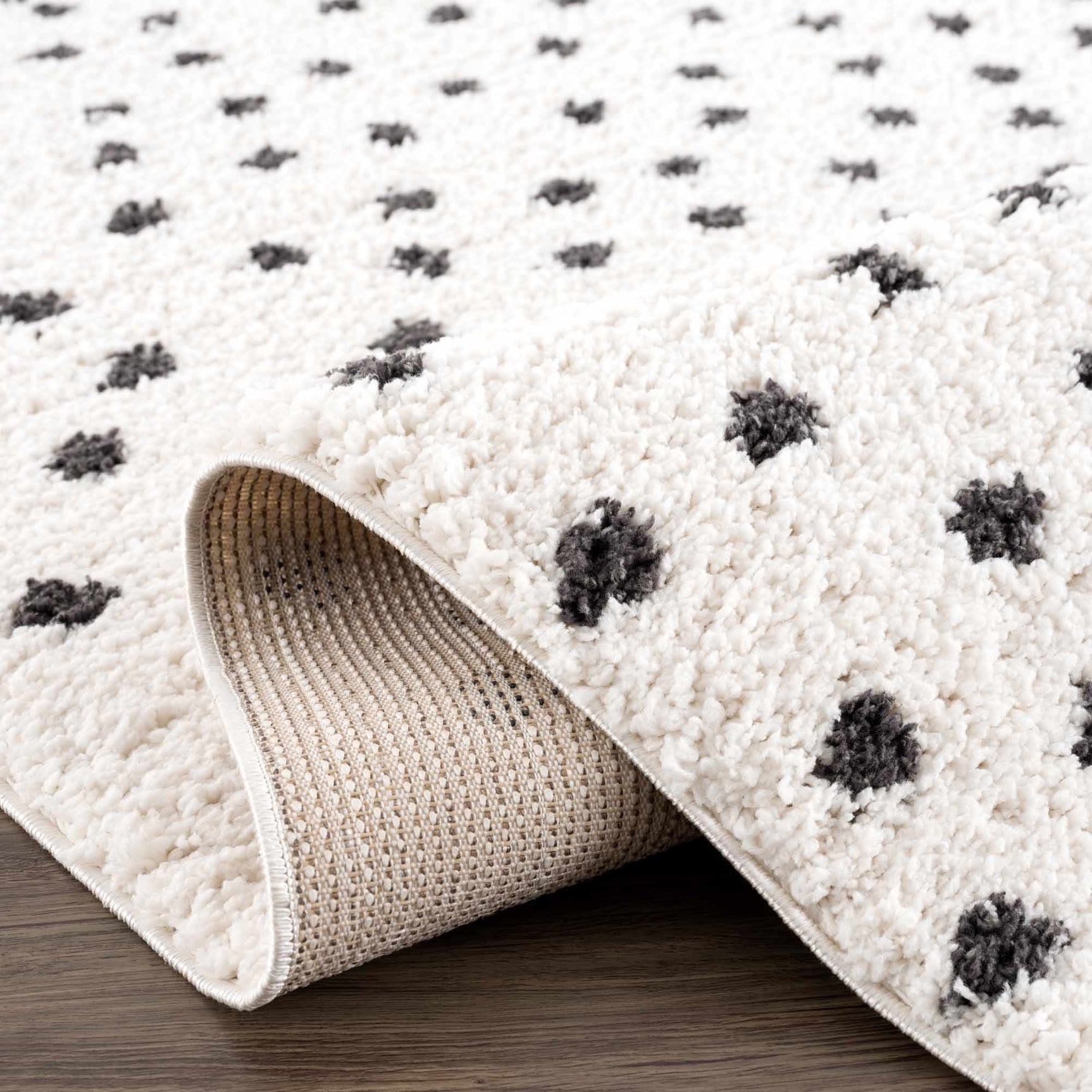 Chaia Dotted Black & White Plush Rug - Clearance - Ornate Home