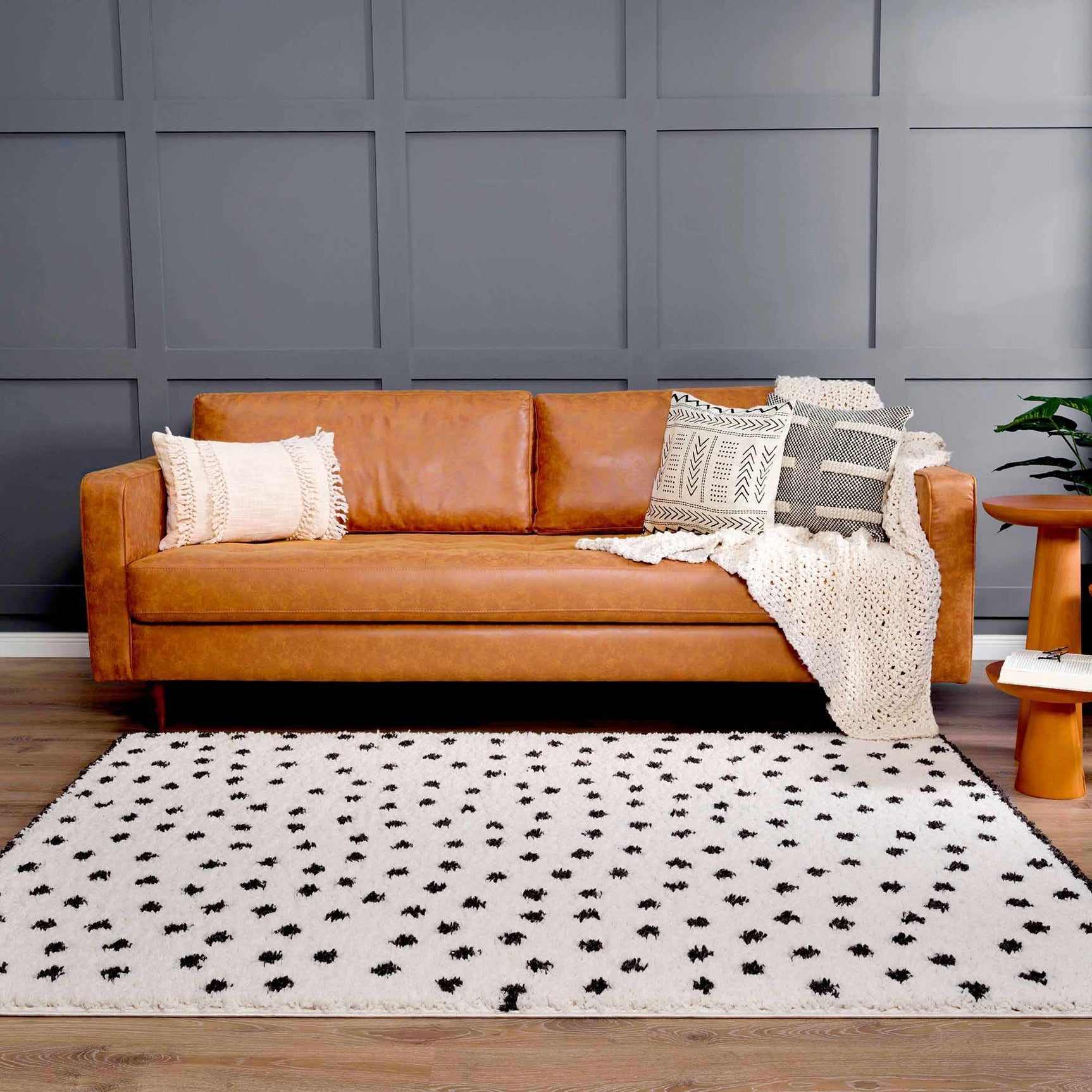 Chaia Dotted Black & White Plush Rug - Clearance - Ornate Home