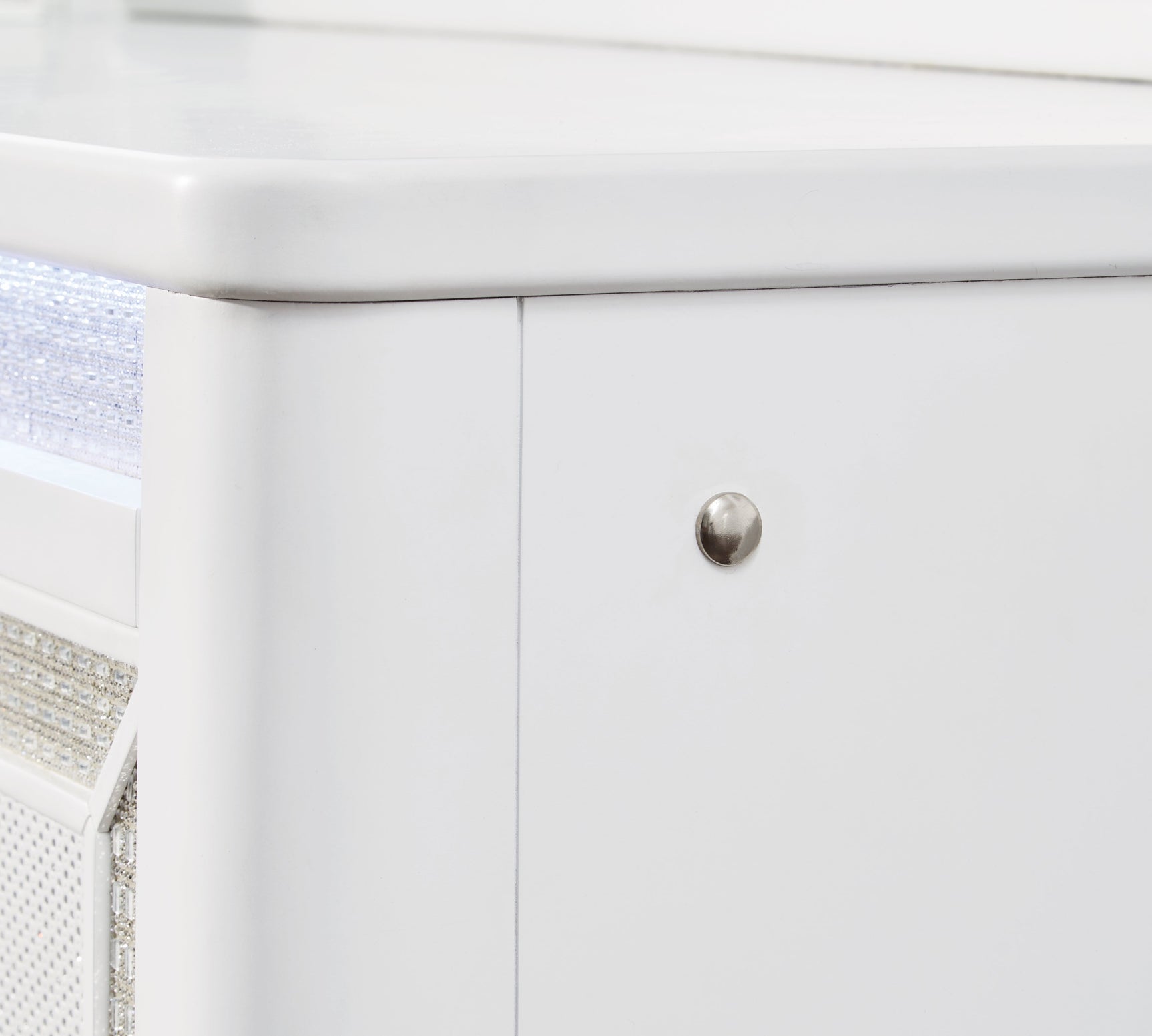 Chalanna White Dresser and Mirror (Online Special Price) - Ornate Home