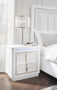 Chalanna White Queen Storage Bed, Dresser and 2 Nightstands - Ornate Home