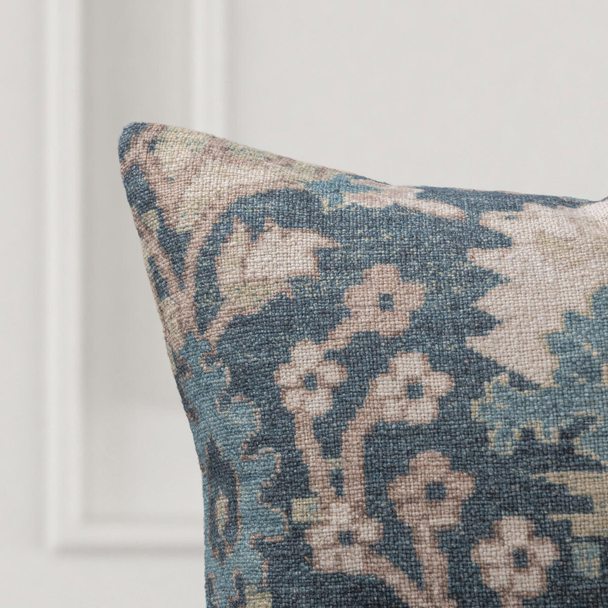 Chalet Pond Blue 22"x22" Throw Pillow (Set of 2)