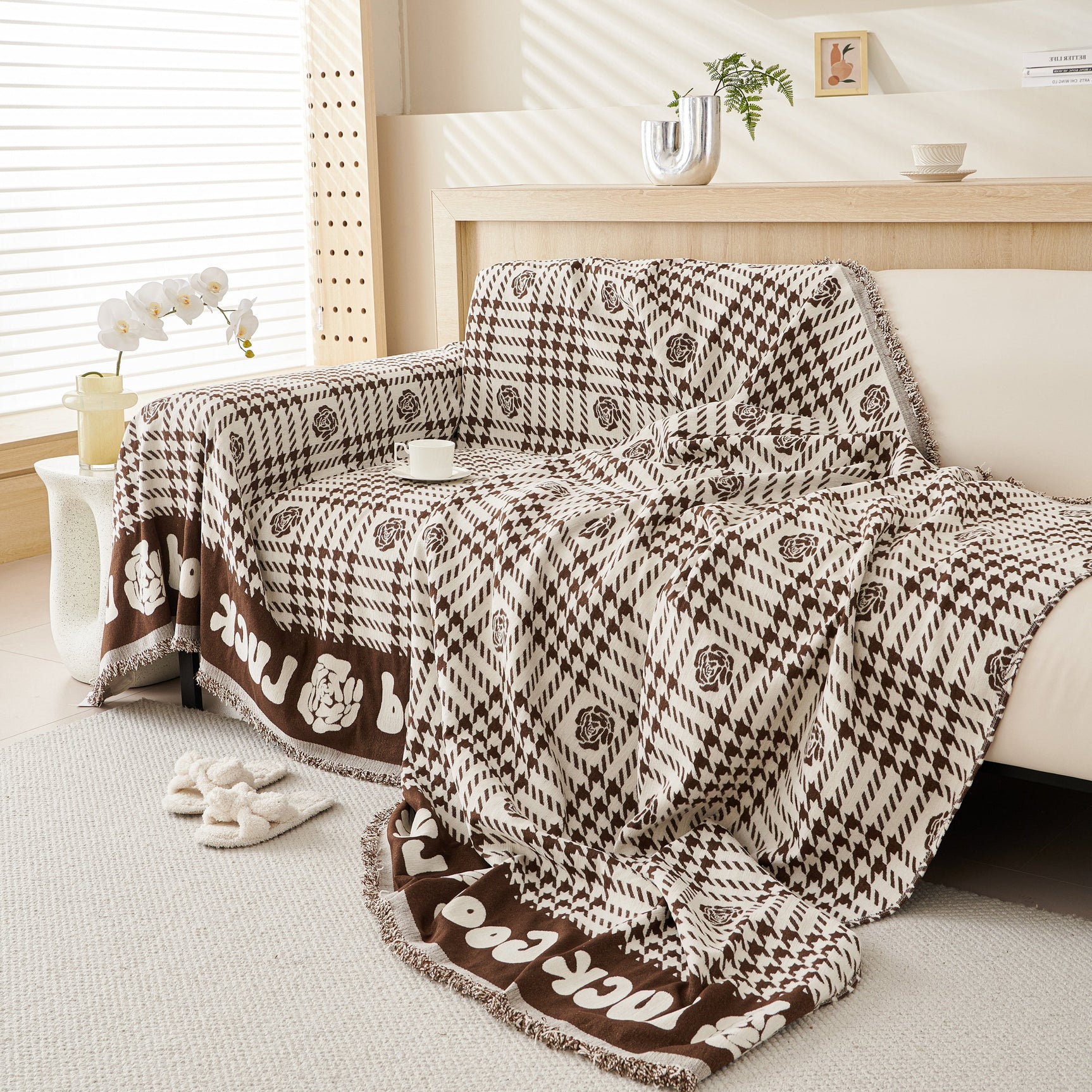 Chenille Houndstooth Sofa Throw Cover, Scratch Proof Cozy Throw Blankets for Couch - Ornate Home