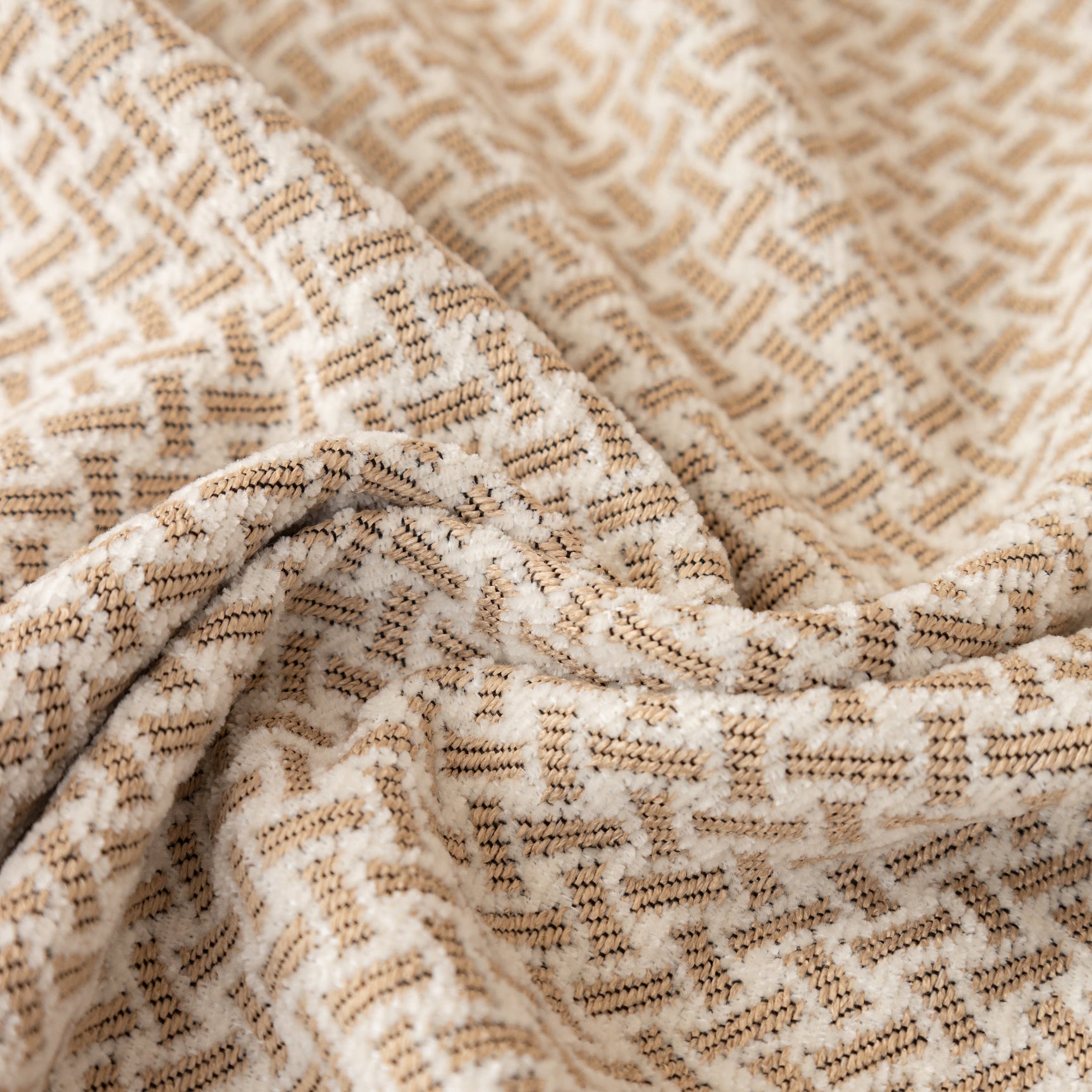 Chenille Jacquard Sofa Throw Blanket Cover Soft Polyester Weave Couch Throw Cover for Pets Dog Kids - Ornate Home