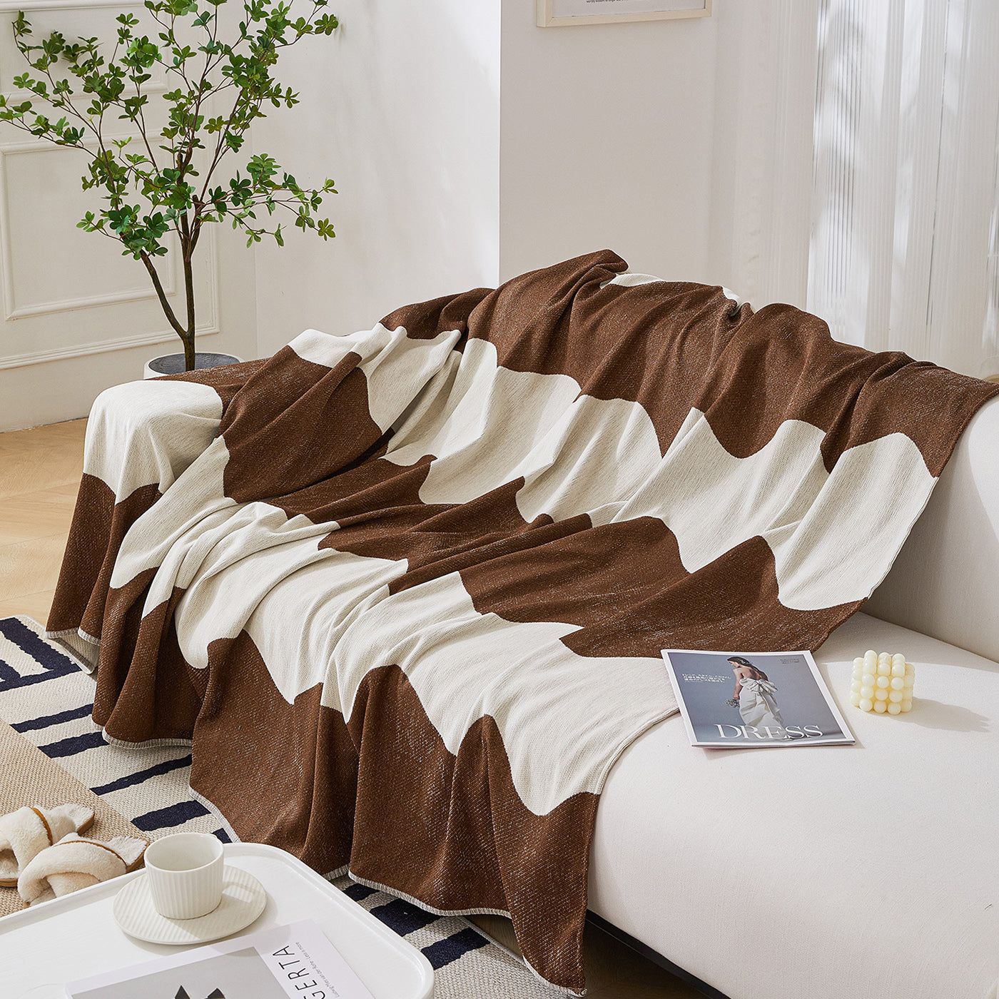 Chenille Minimalist Wavy Sofa Throw Cover, Cozy Blankets for Couch, Machine Washable Couch Protector - Ornate Home