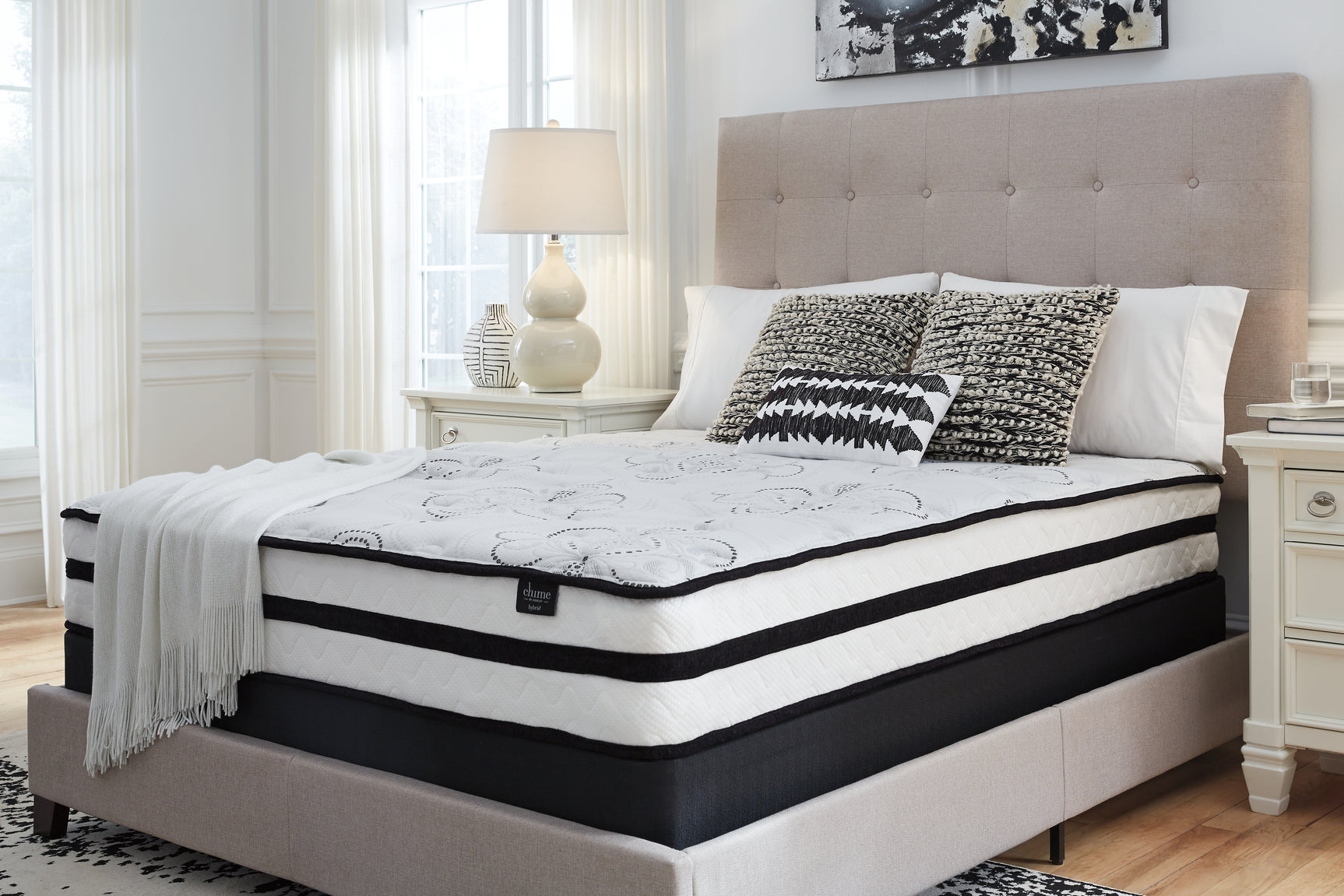 Chime 10 Inch Hybrid White 10 Inch Queen Mattress and Pillow - Ornate Home