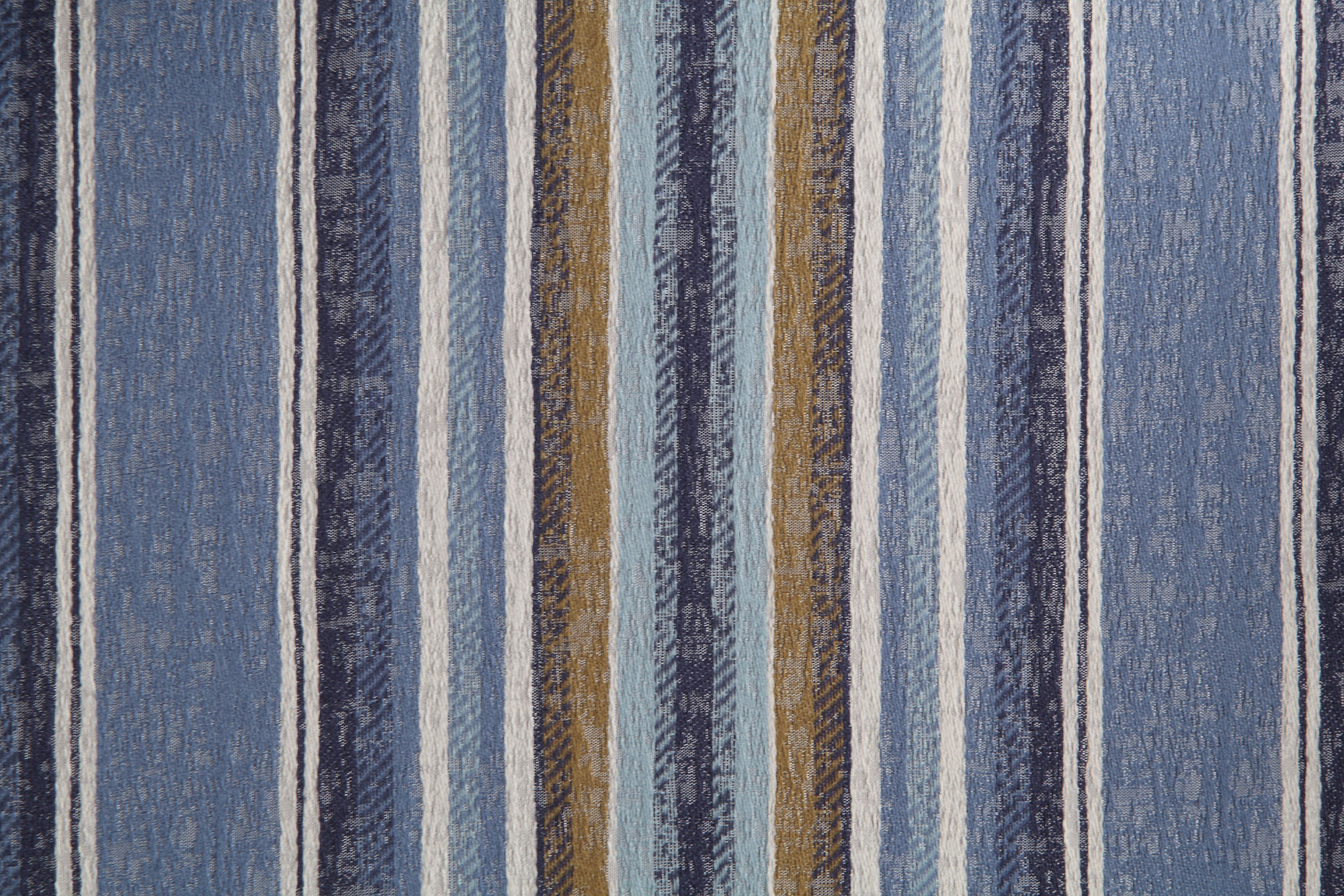 Ciddrenar Chair - Ornate Home