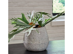 Claymount Distressed Brown Vase (9.5"H) - Ornate Home