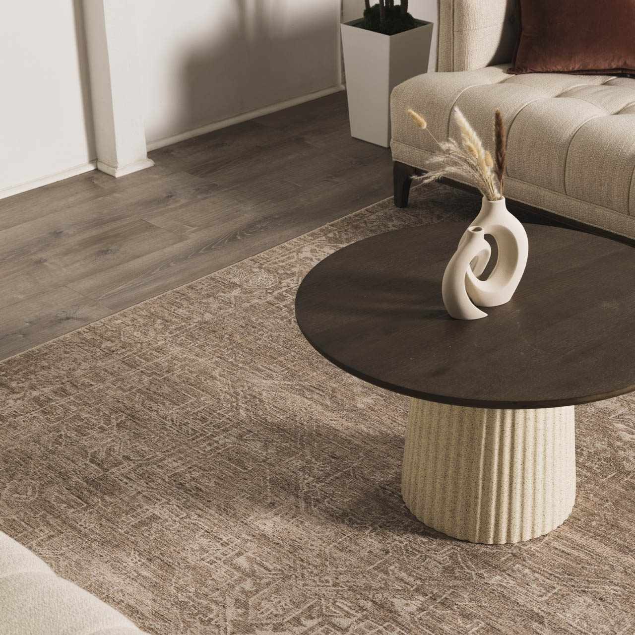 Collins Avenue Machine Woven Galey Alix x LIVABLISS GACA-2305 Area Rug - Ornate Home