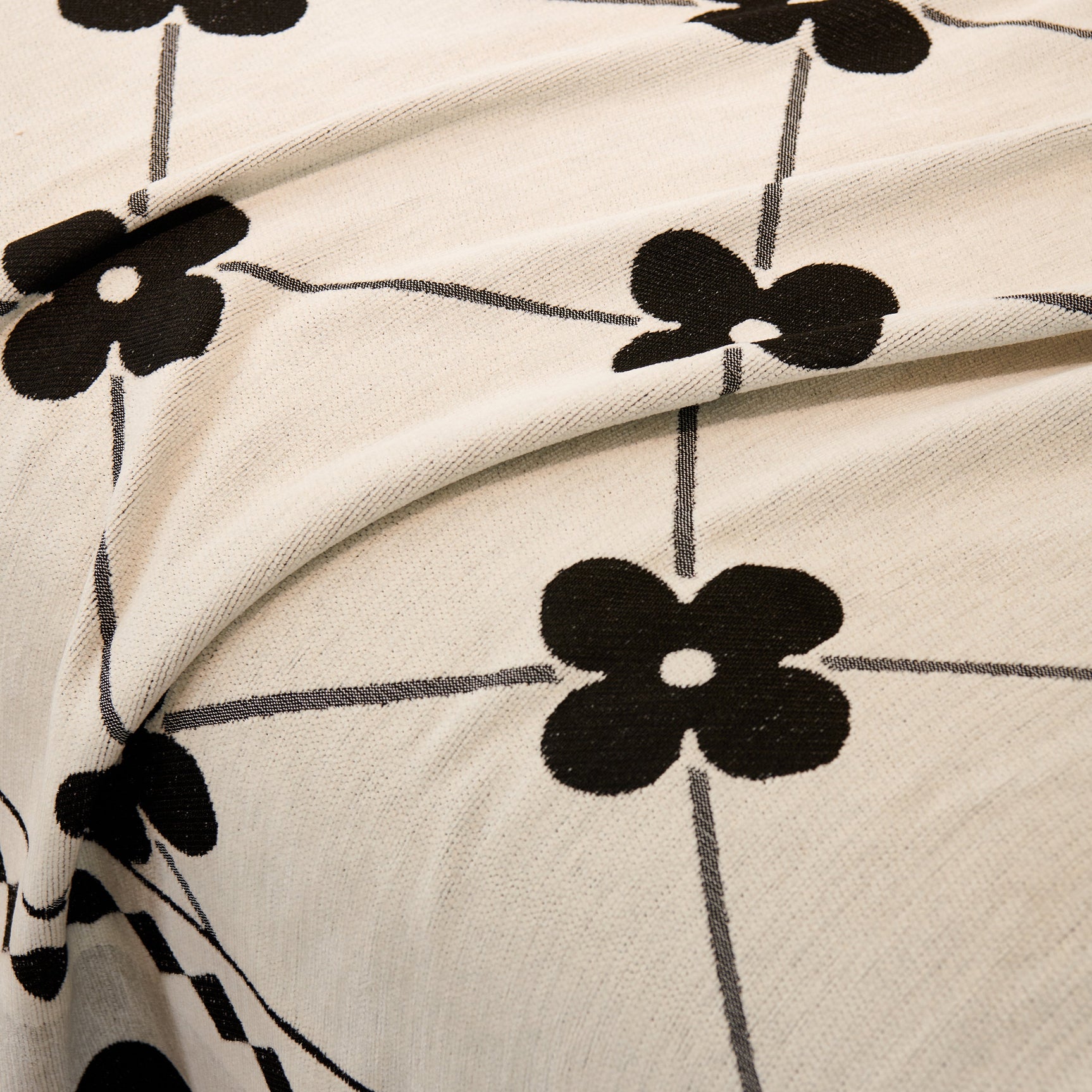 Comfy Four-Leaf Clover Hope Faith Love Luck Blanket for Couch, Chenille Scratch Proof Sofa Blanket Covers - Ornate Home