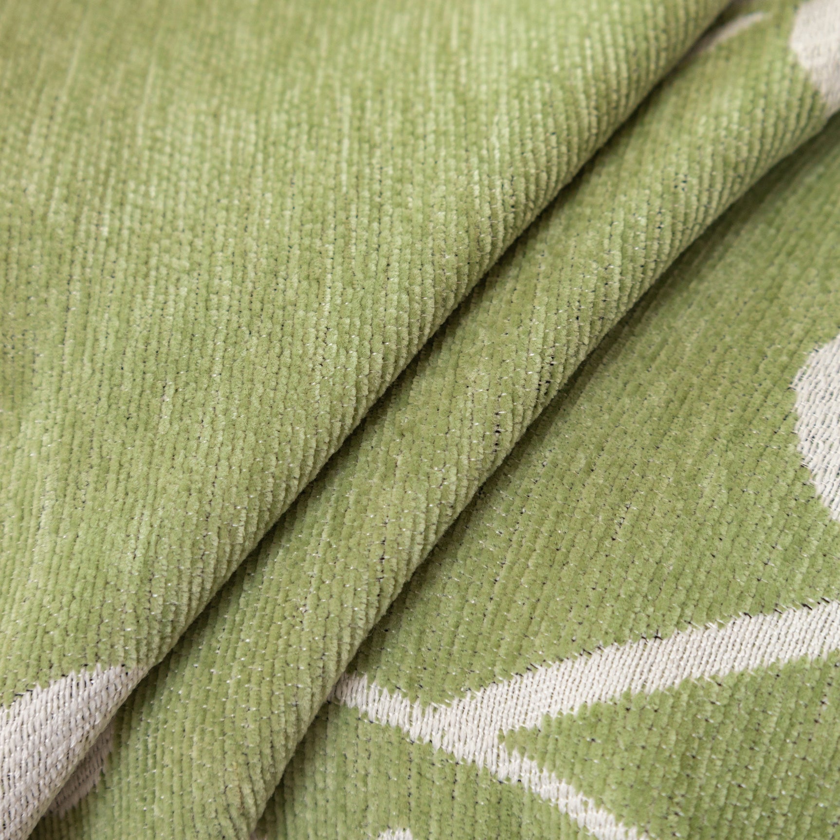 Comfy Four-Leaf Clover Hope Faith Love Luck Blanket for Couch, Chenille Scratch Proof Sofa Blanket Covers - Ornate Home
