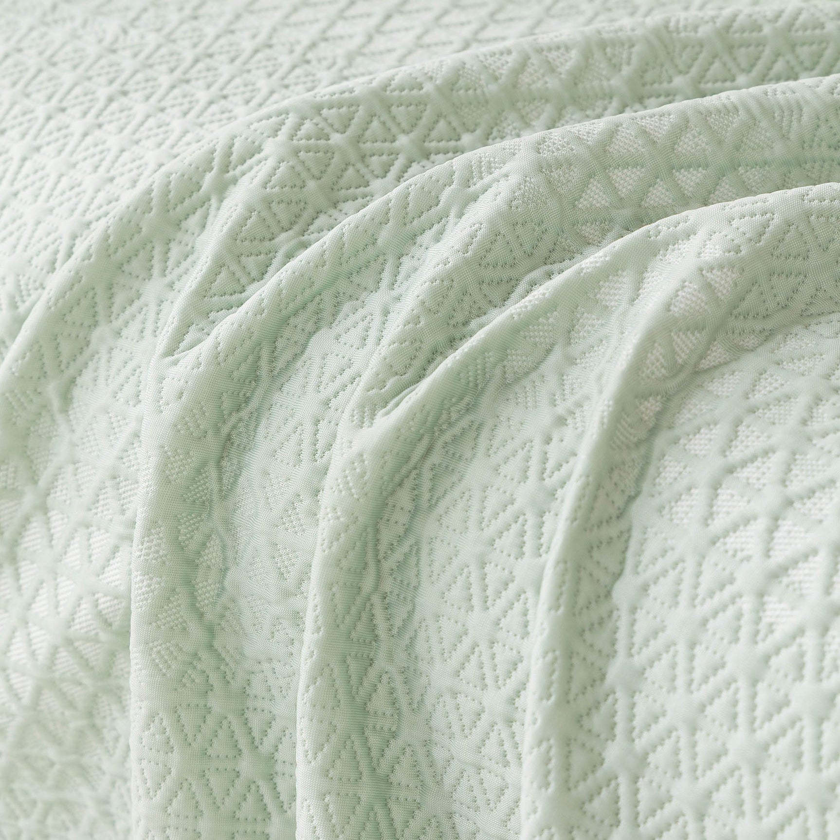 Cooling Ice Silk Sofa Throw Cover, Summer Diamond Textured Furniture Protector Blanket - Ornate Home