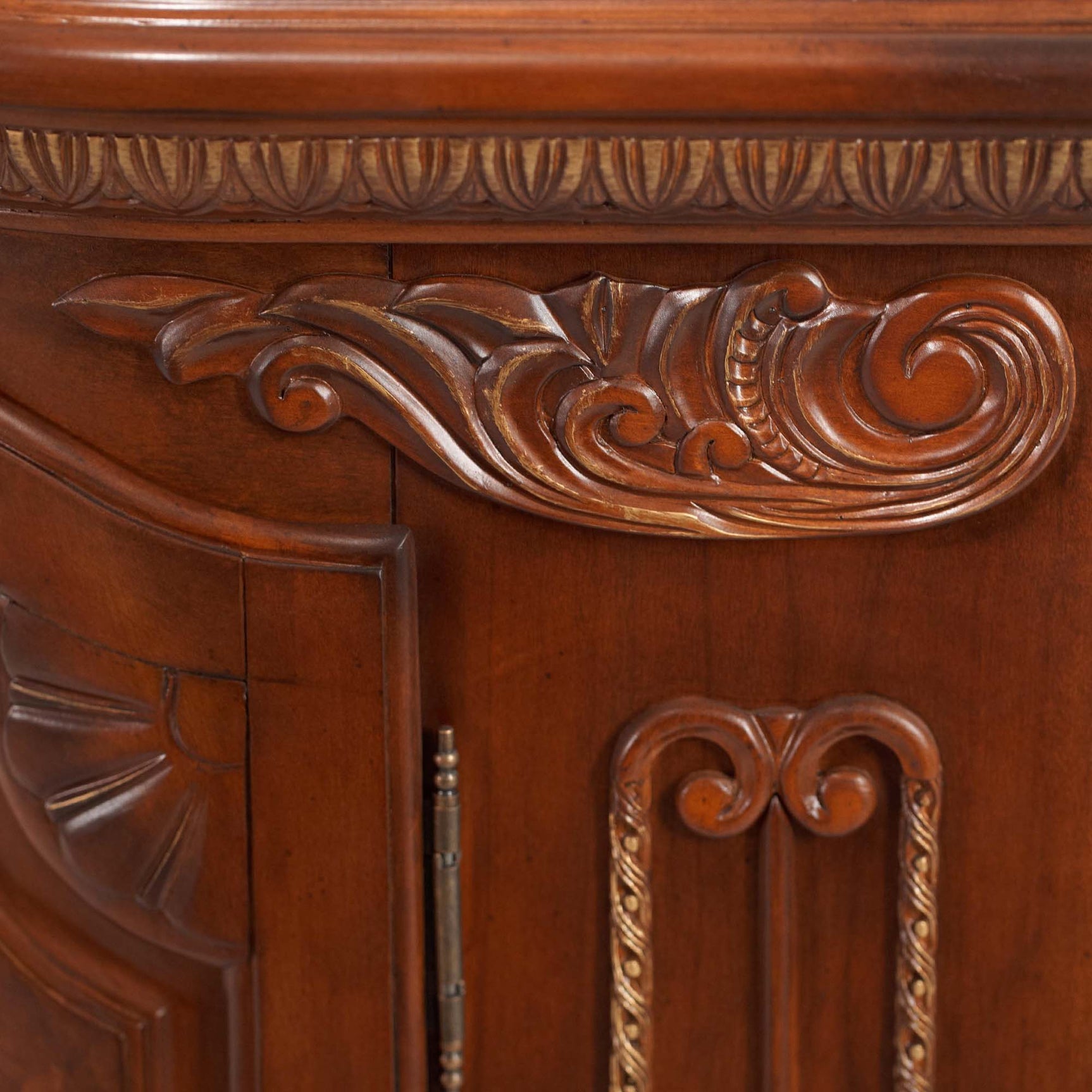 Cortina Honey Walnut Dresser - Ornate Home